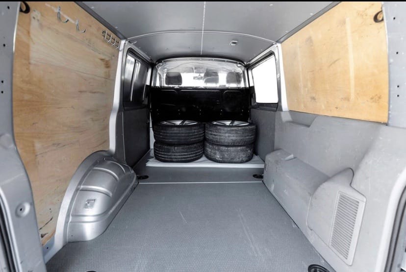 Volkswagen Transporter 2.0 tdi 4x4 met Dissel