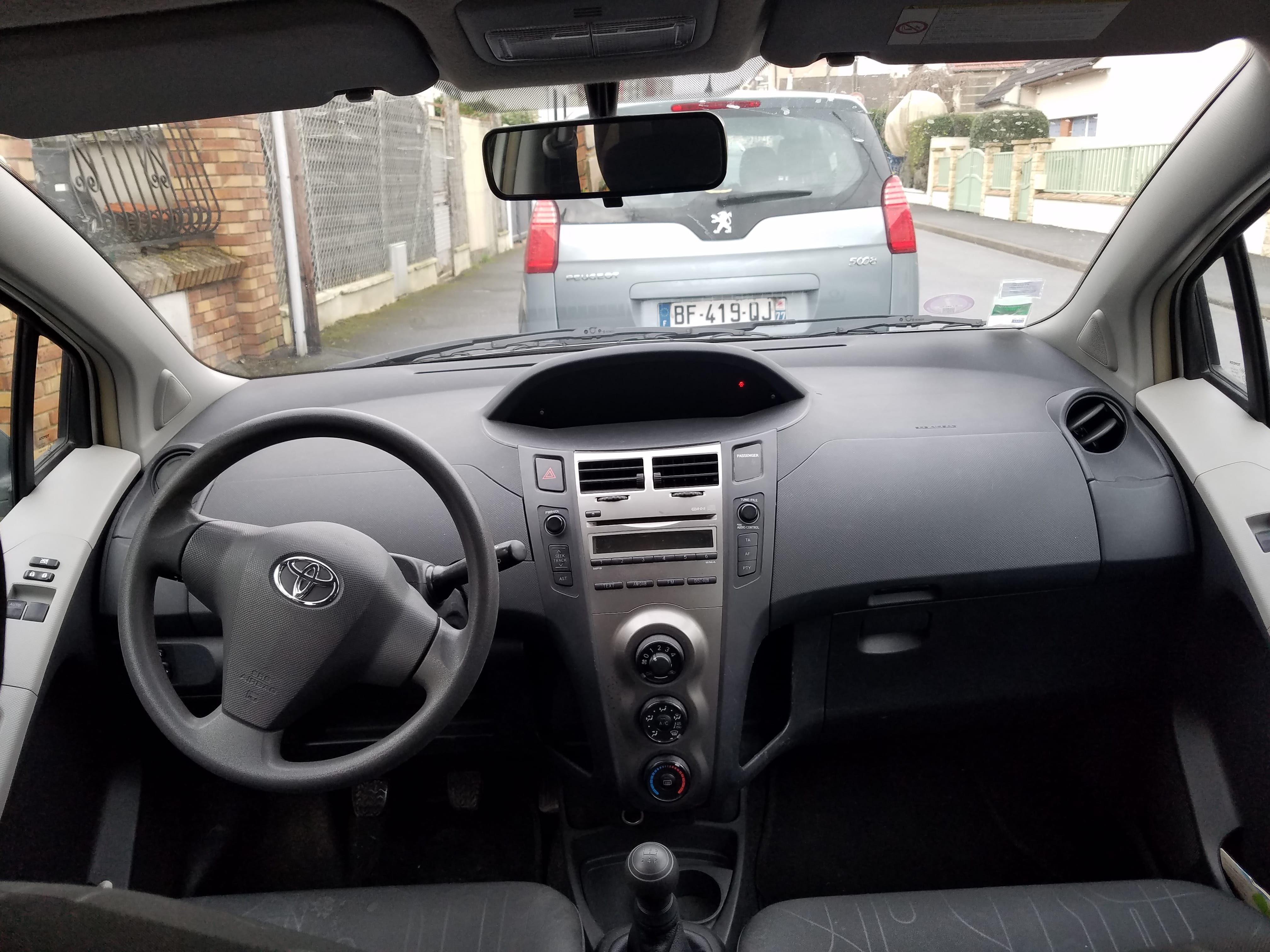 Toyota Yaris avec Entrée audio / iPod