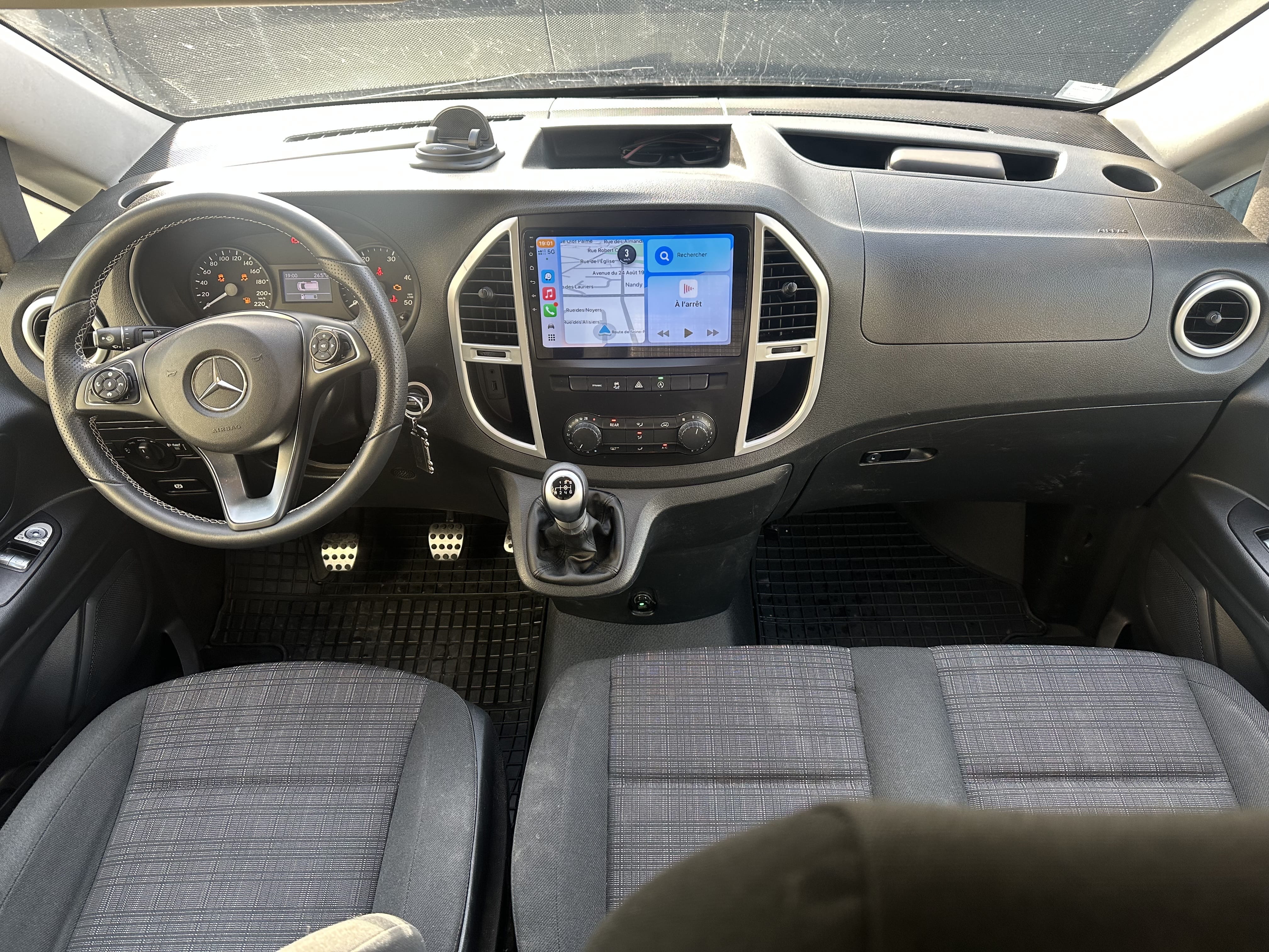 Mercedes-Benz Vito avec GPS