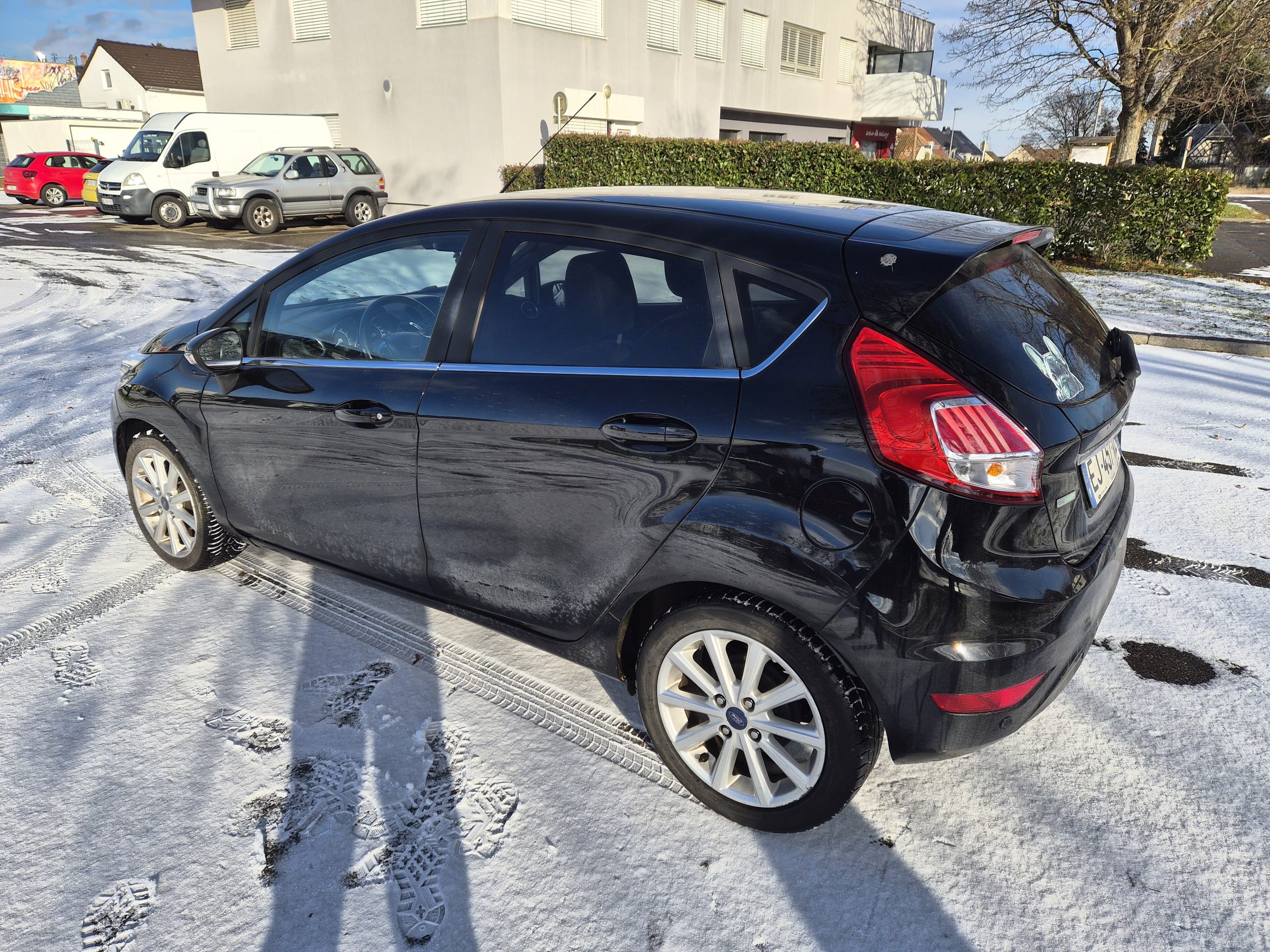 Ford Fiesta Titanium 1.0 ecoboost 100 ch avec Climatisation