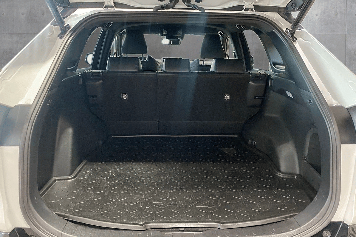 Toyota RAV 4 Hybrid med Bluetooth audio