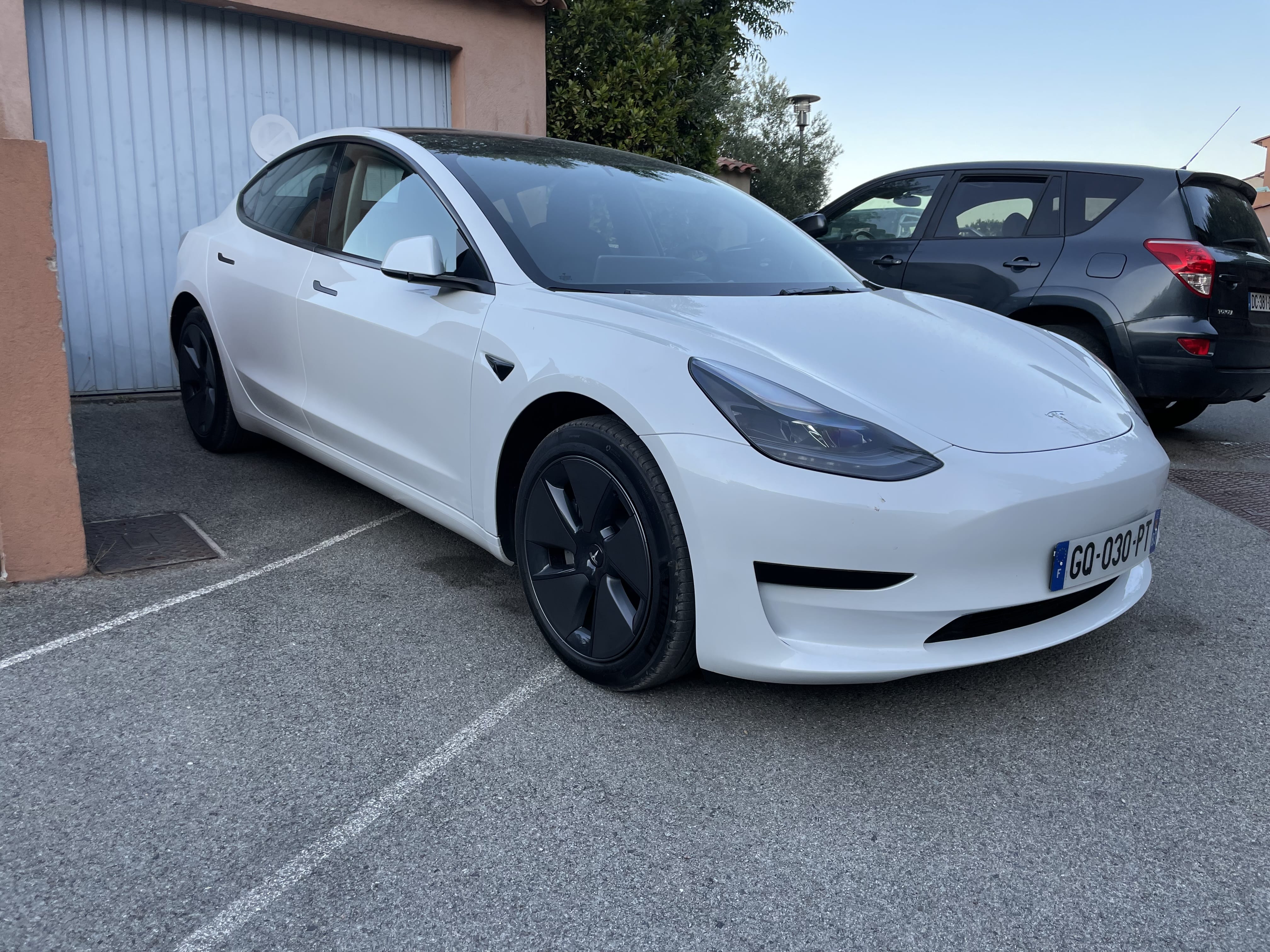 Tesla Model 3 avec Climatisation