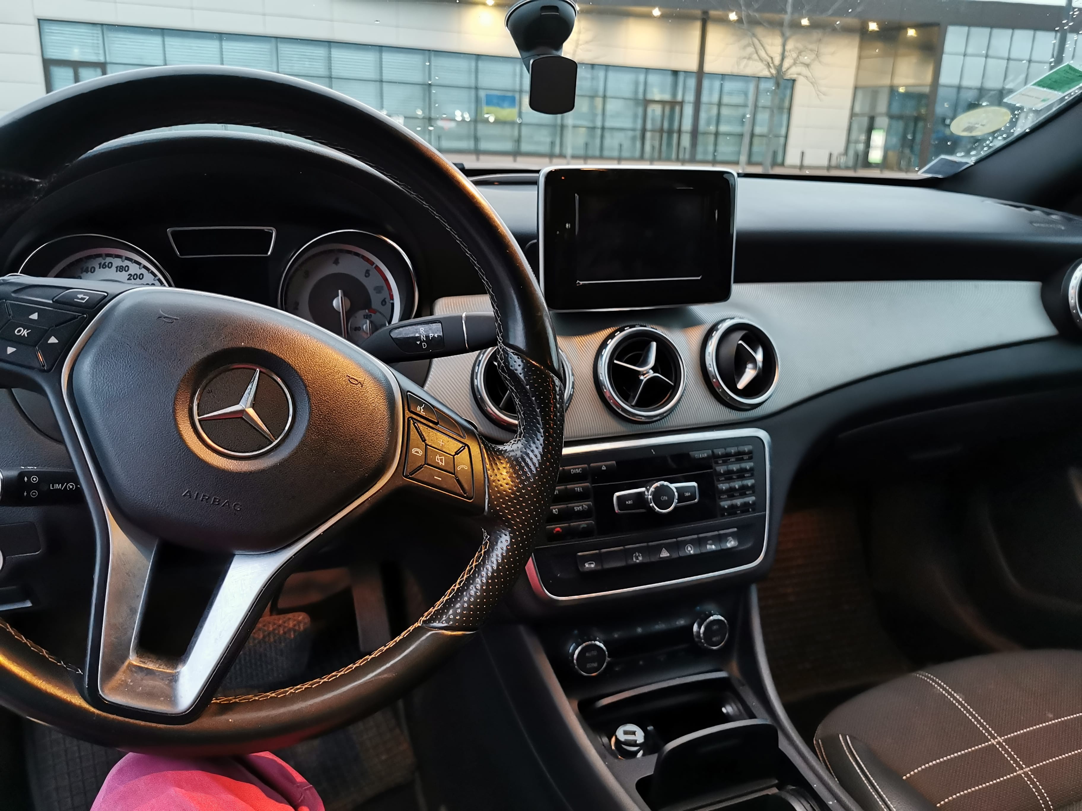 Mercedes Classe GLA avec Régulateur de vitesse