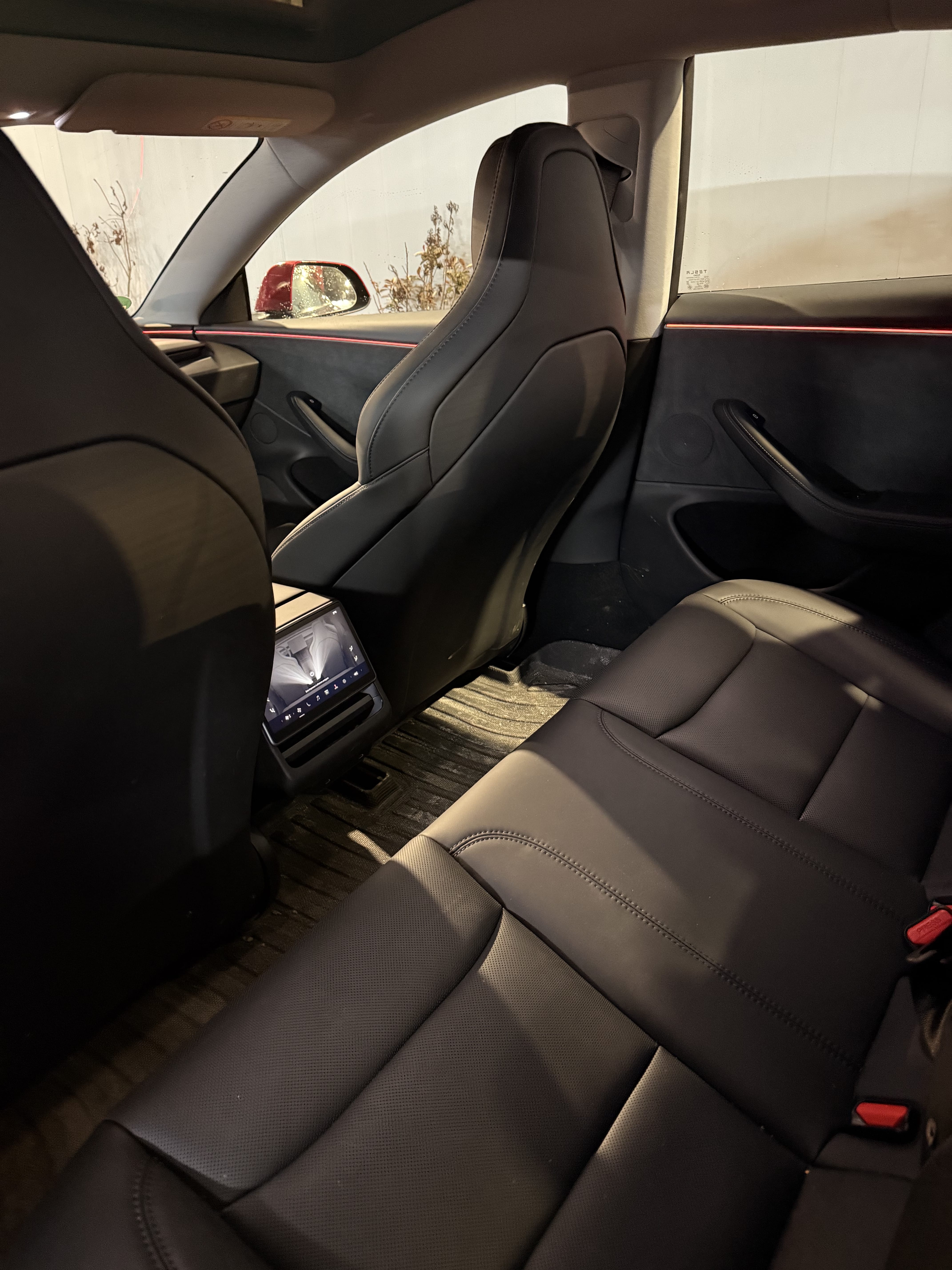 Tesla Model 3 Performance mit 4-Rad-Antrieb