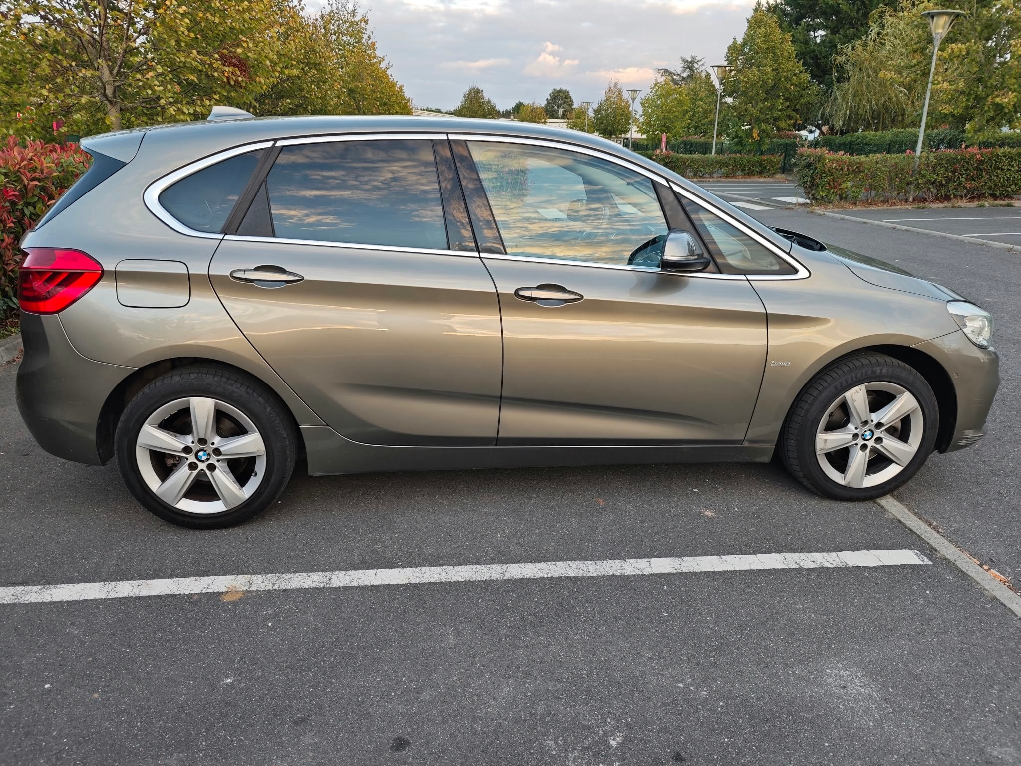 BMW Série 2 avec GPS
