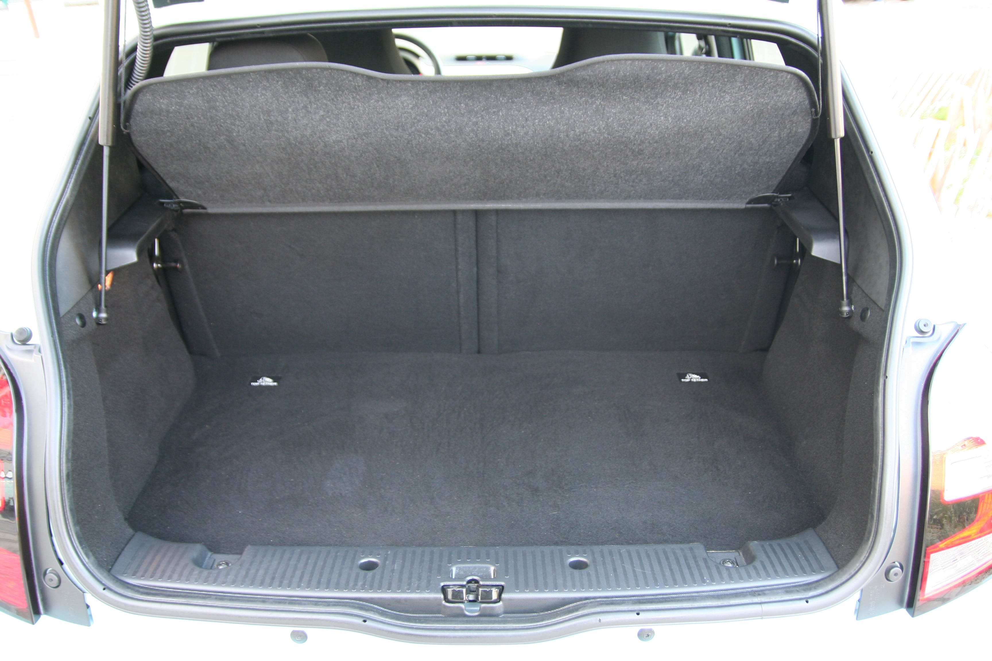 Renault Twingo III avec GPS