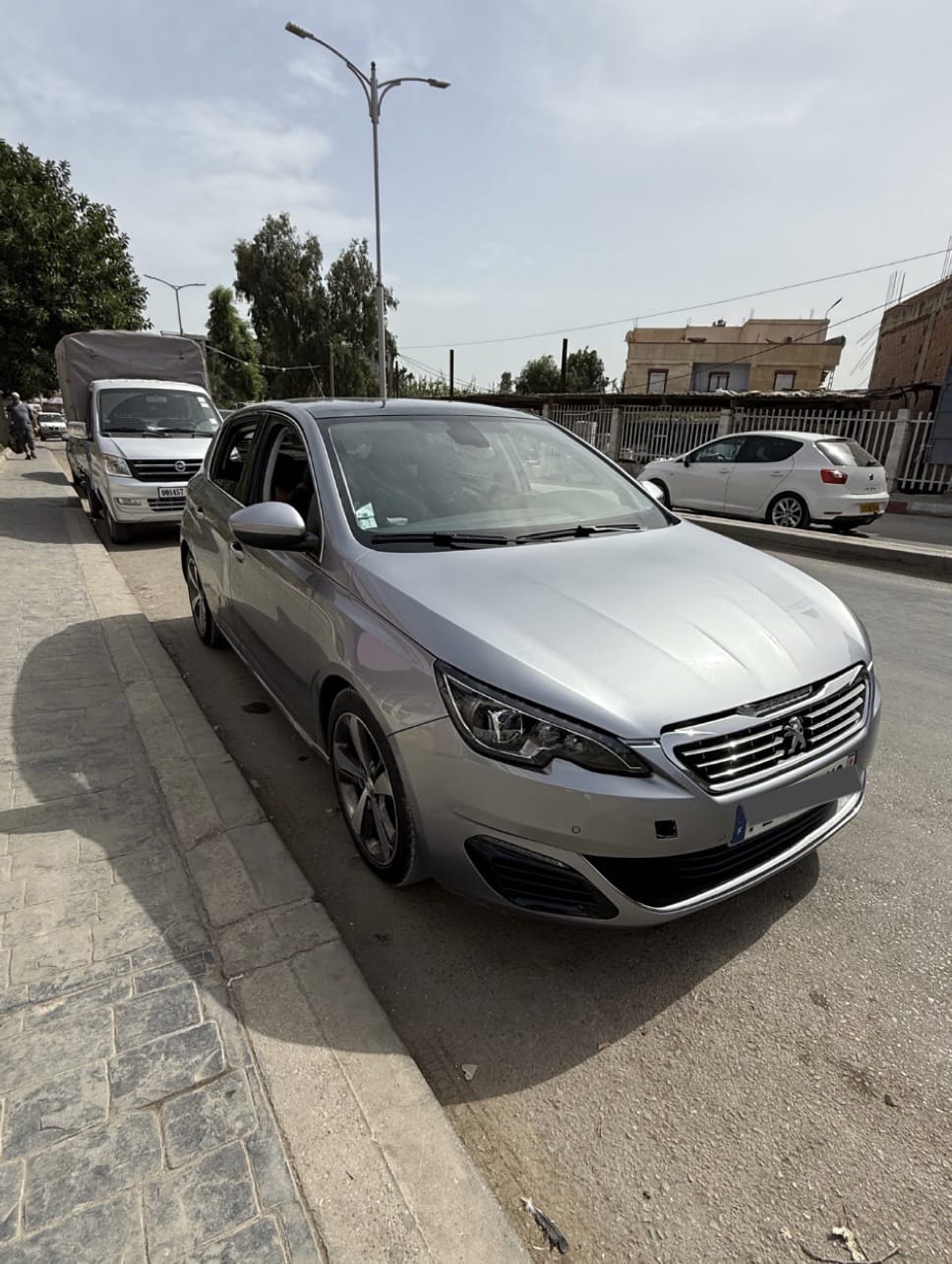 Peugeot 308 GT avec Climatisation