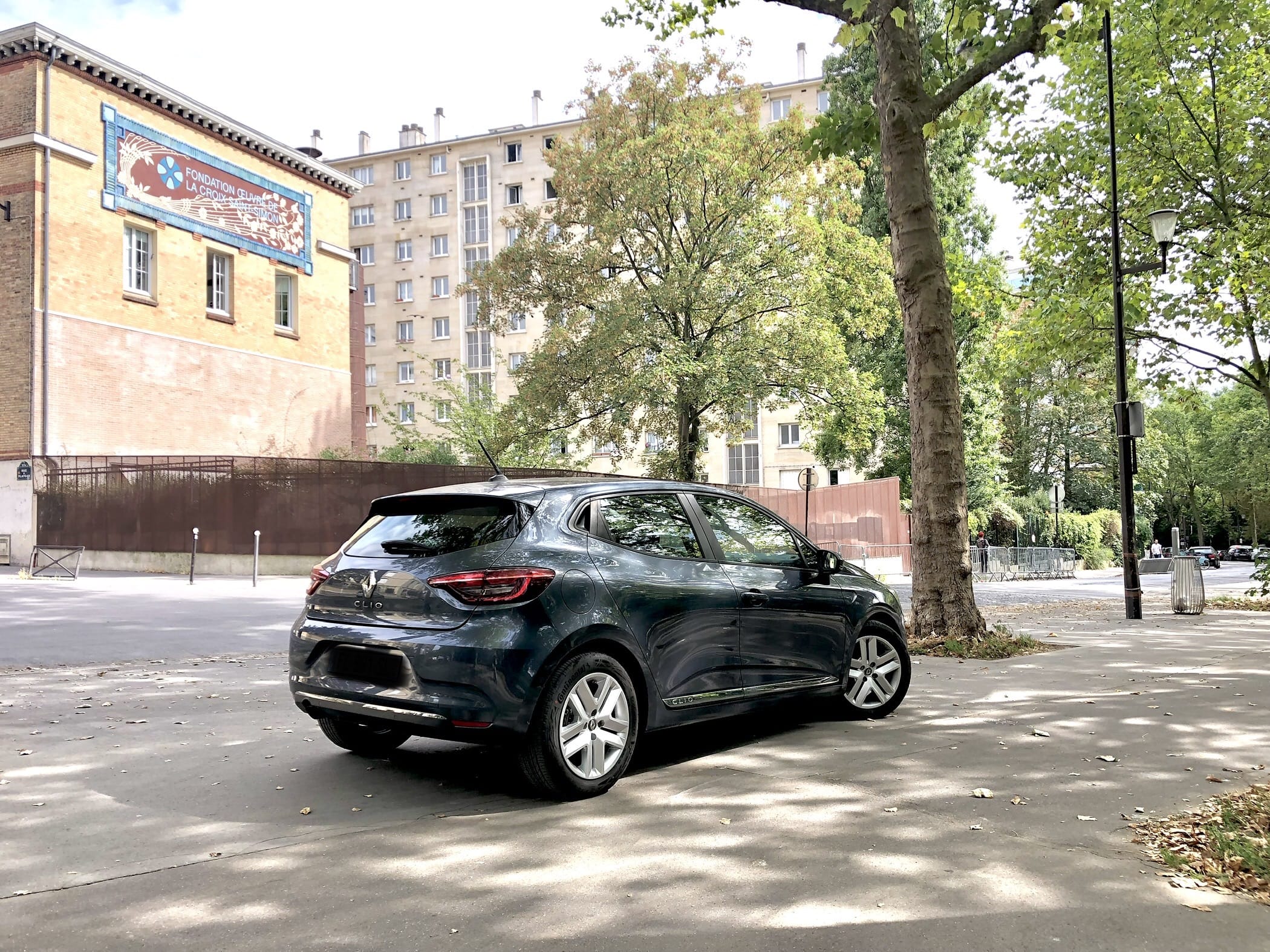 Renault Clio FL981 avec GPS