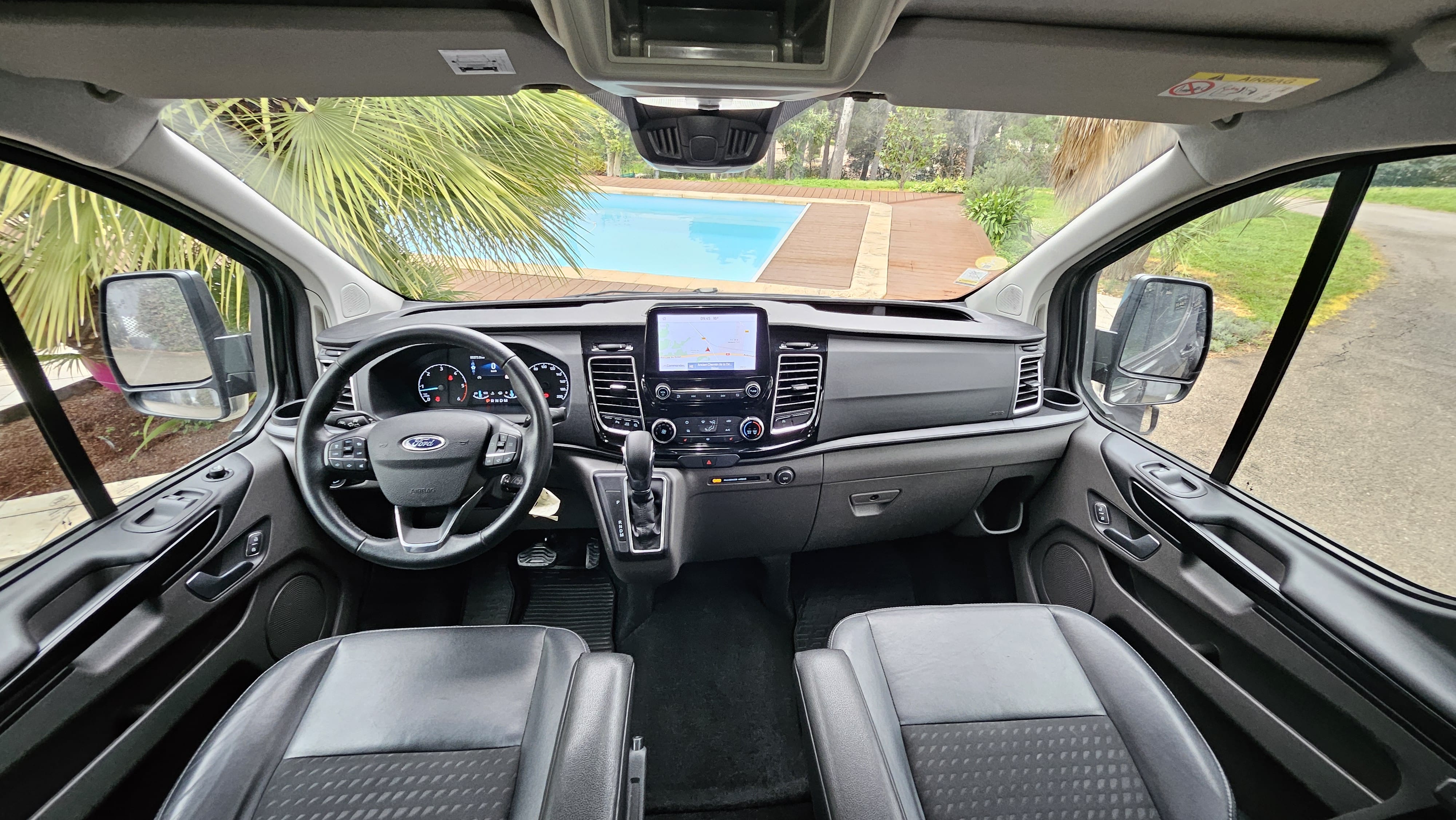 Ford Transit Custom Kombi avec GPS