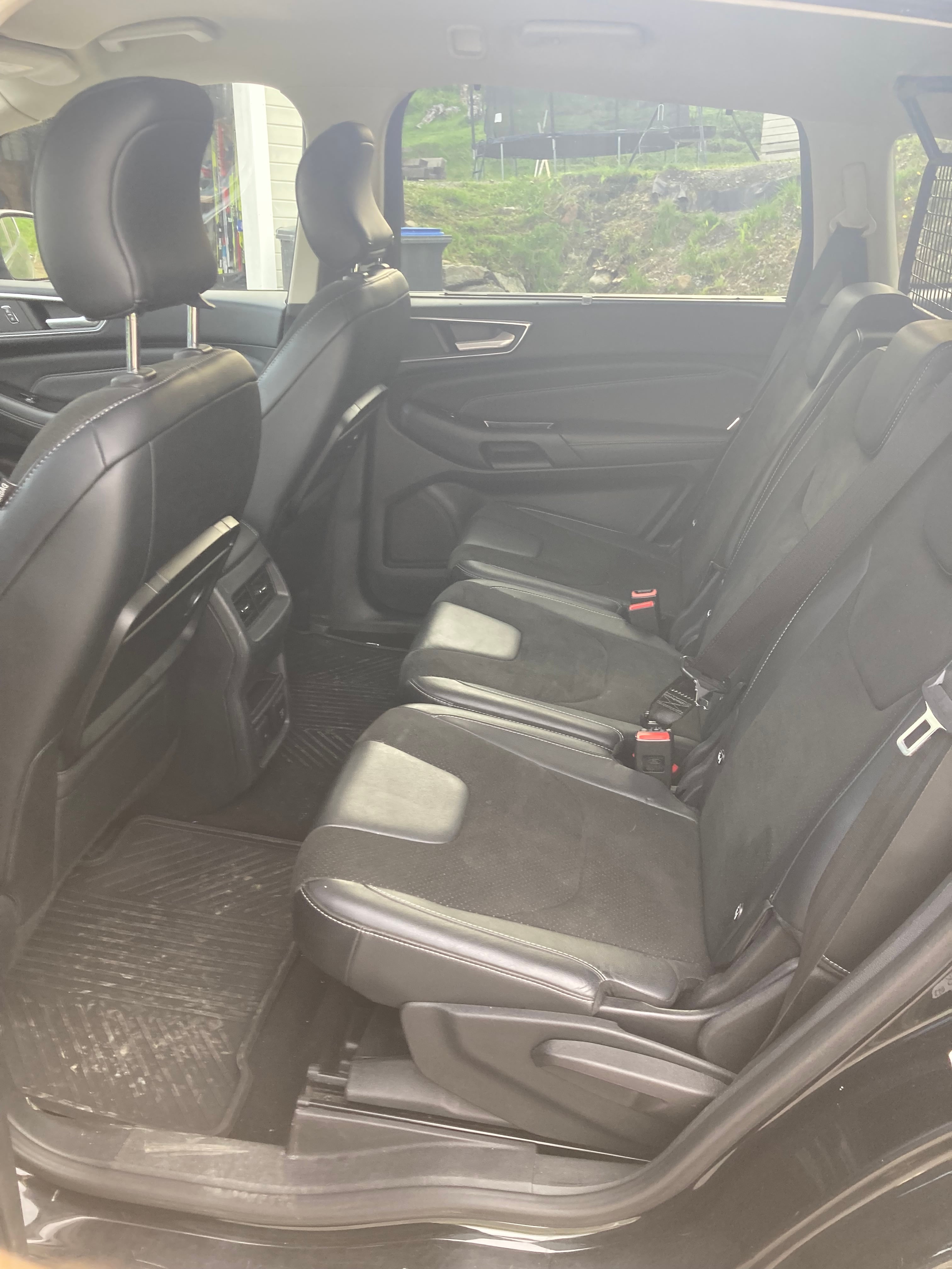 Ford S-Max med Lydinngang