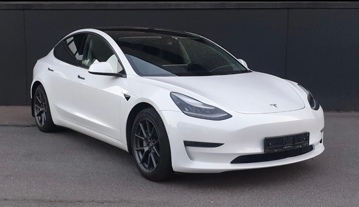 Tesla Model 3 Long Range, 2020, Elektro, Automatik