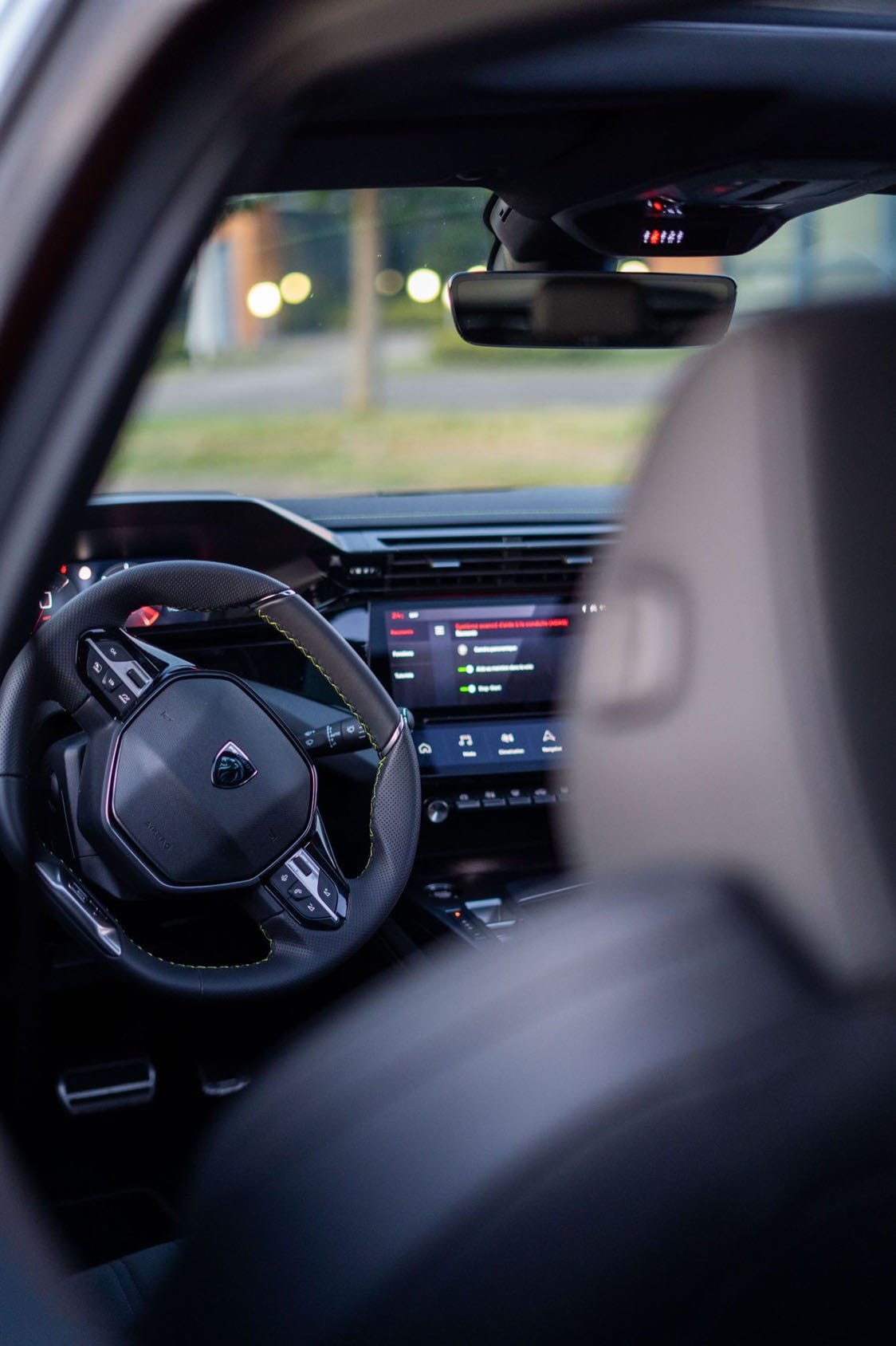 Peugeot 308 GT avec GPS