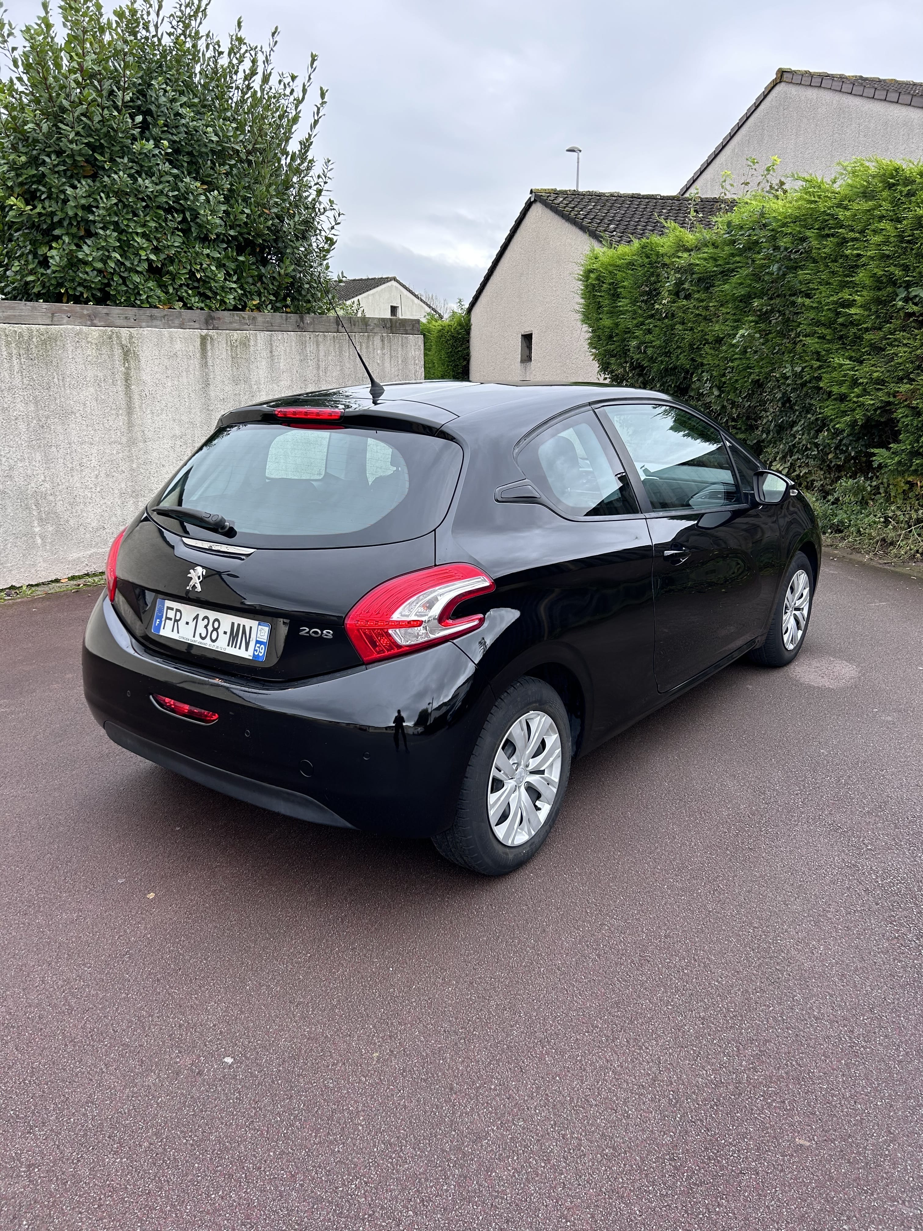 Peugeot 208 avec Climatisation