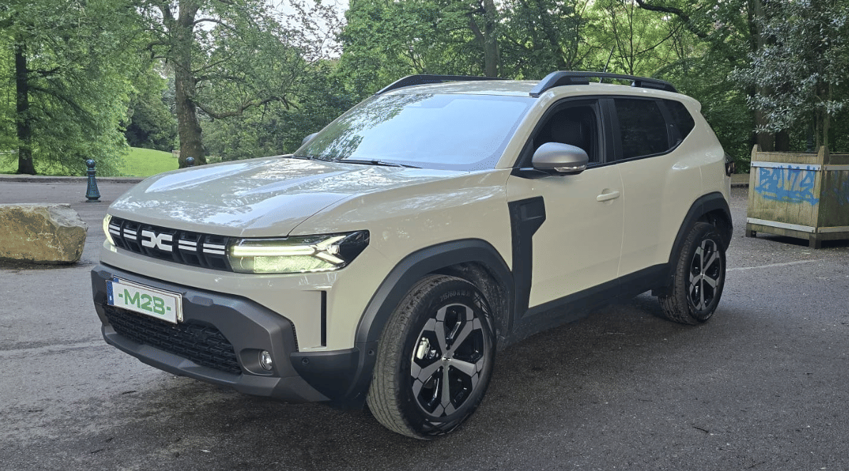 Dacia Duster, 2026, Euro 95 (E10) / Elektrisch (hybride)