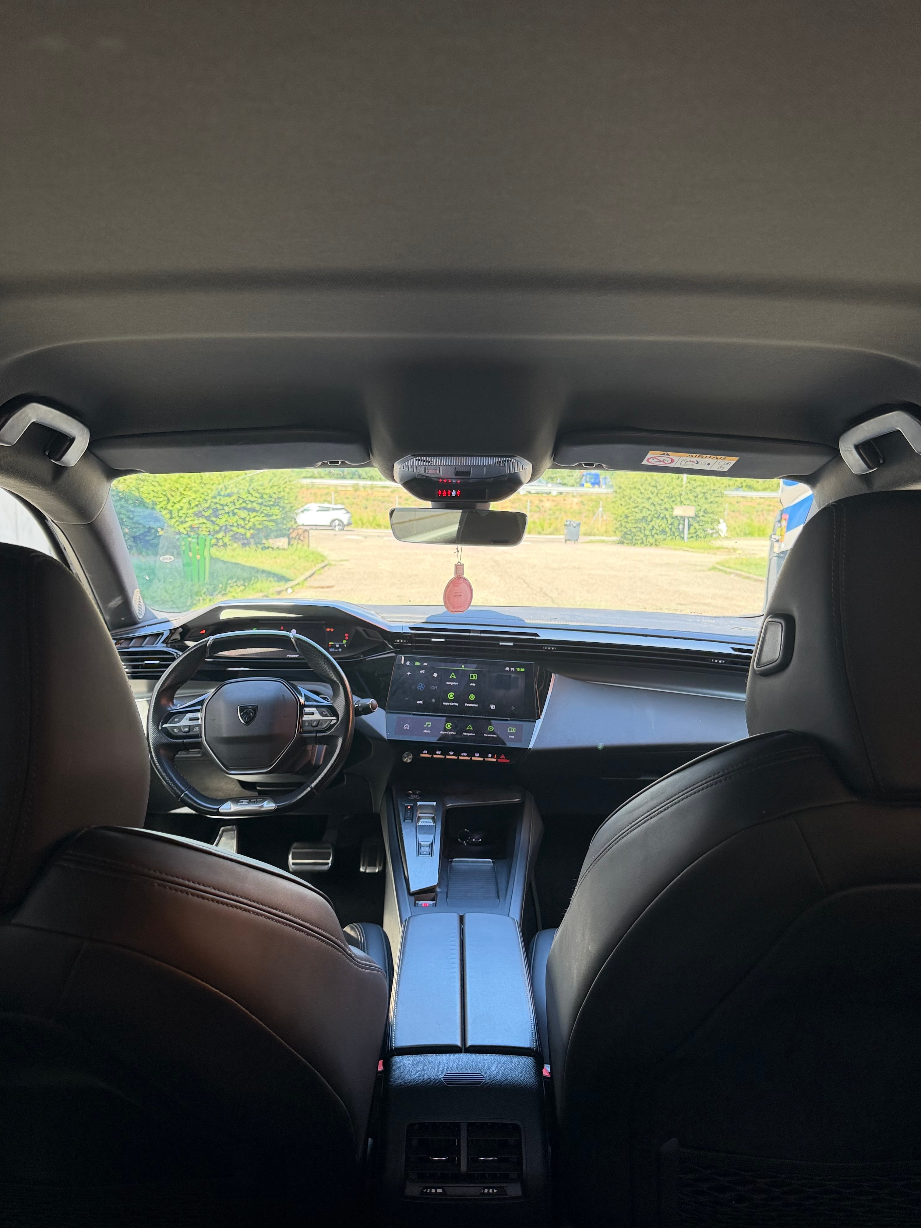 Peugeot 308 avec GPS