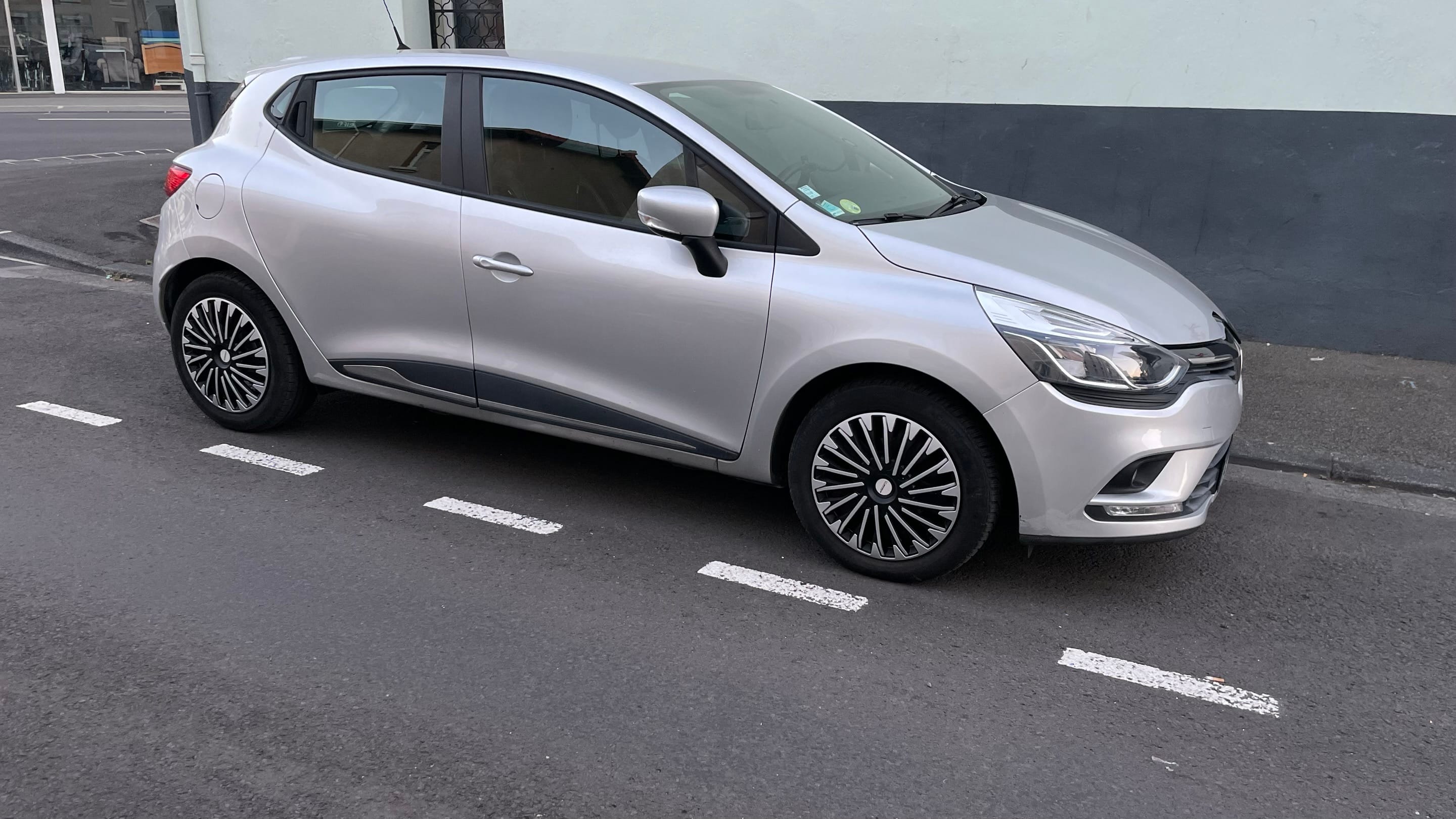 Renault Clio avec Climatisation