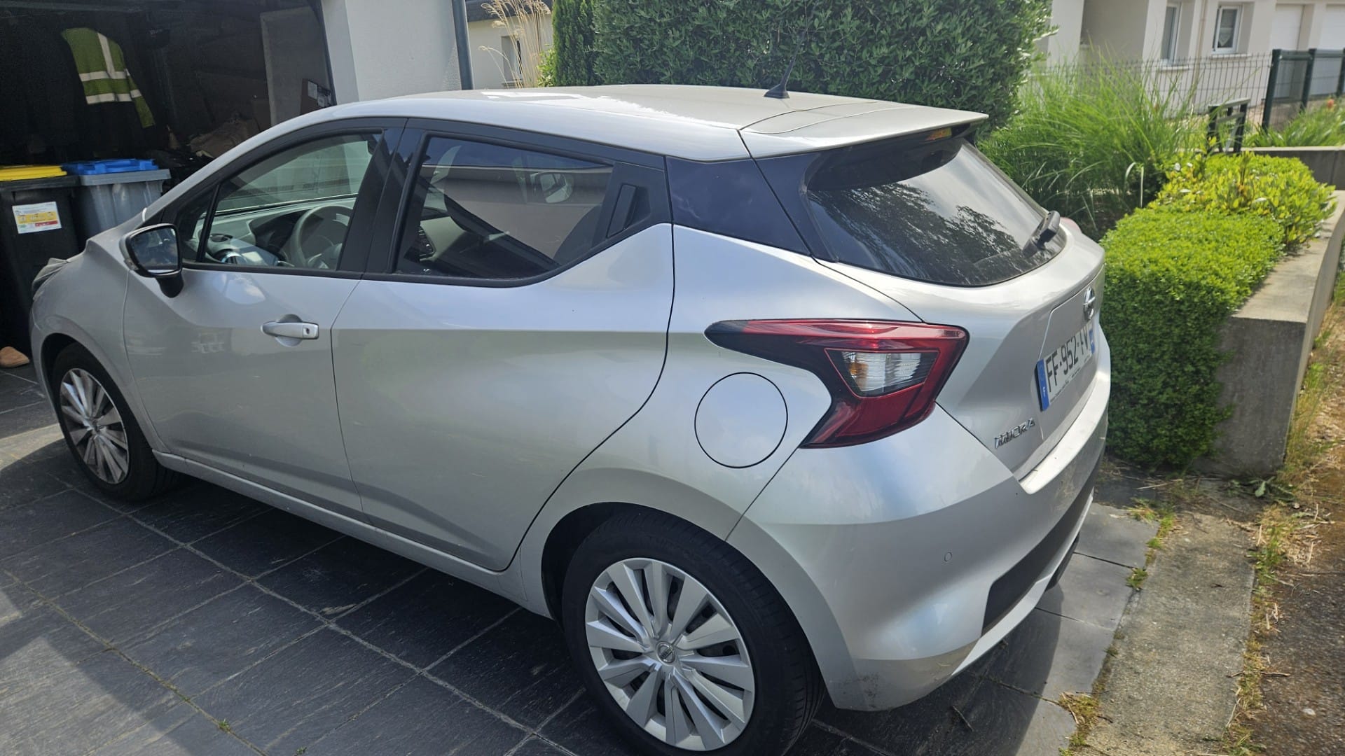 Nissan Micra avec Caméra de recul