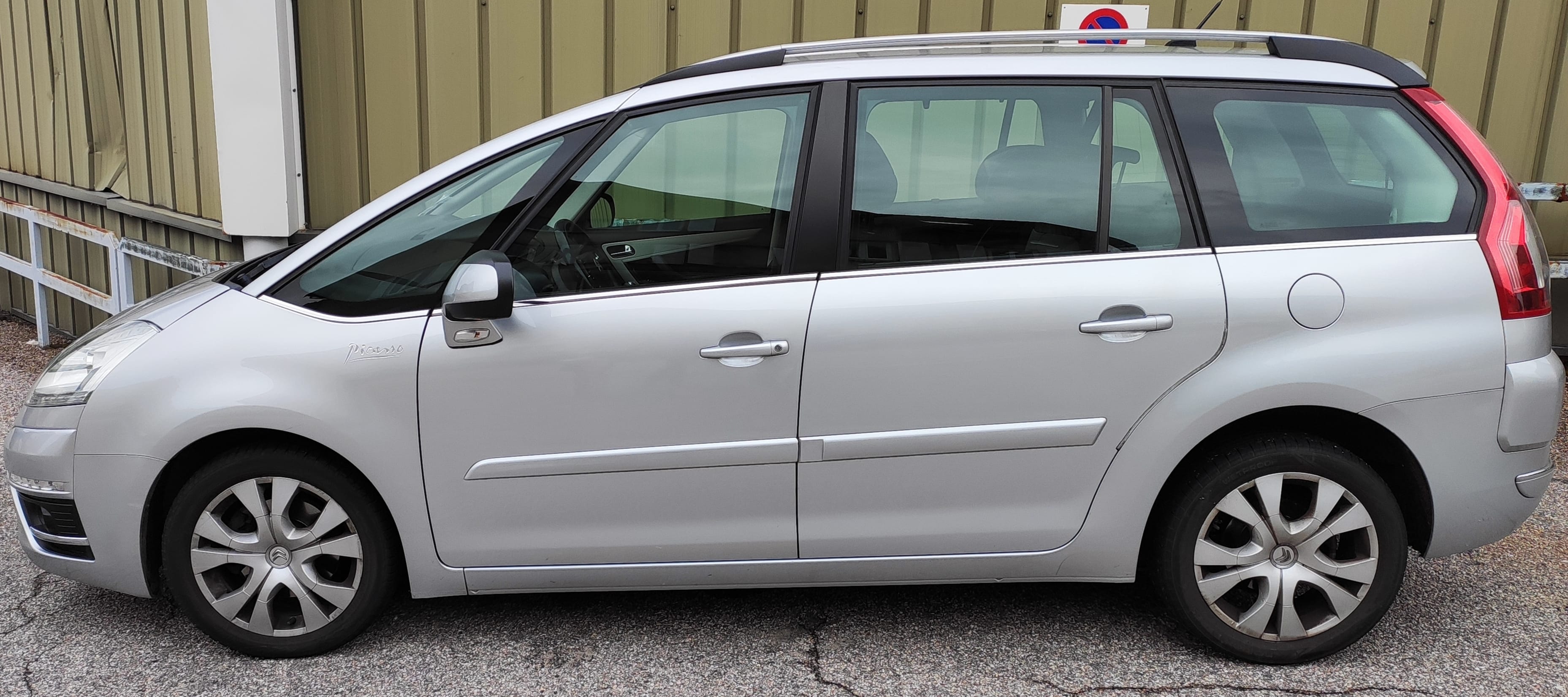 Citroen C4 Grand Picasso avec Climatisation