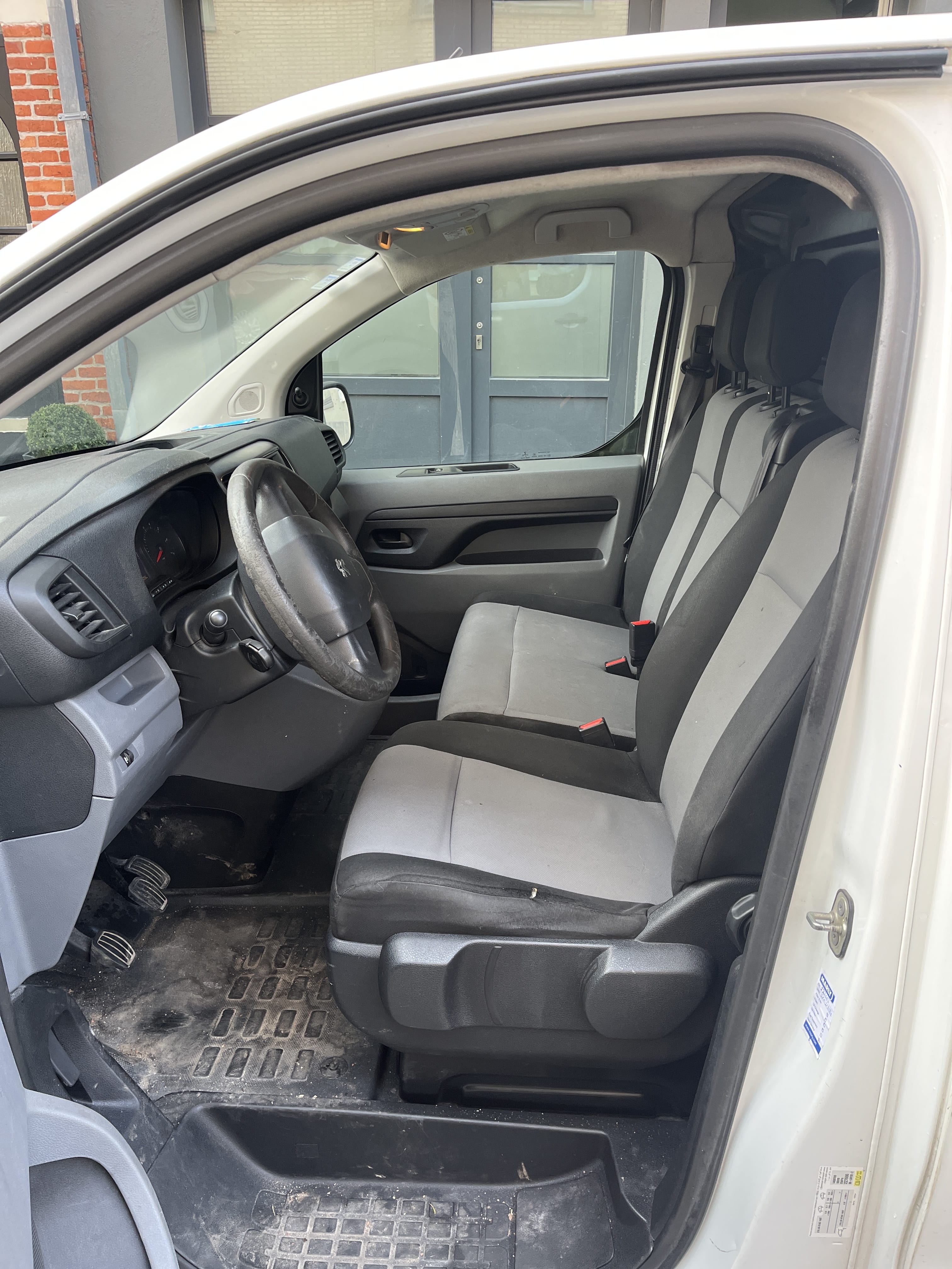 Peugeot Expert Combi met Bluetooth audio