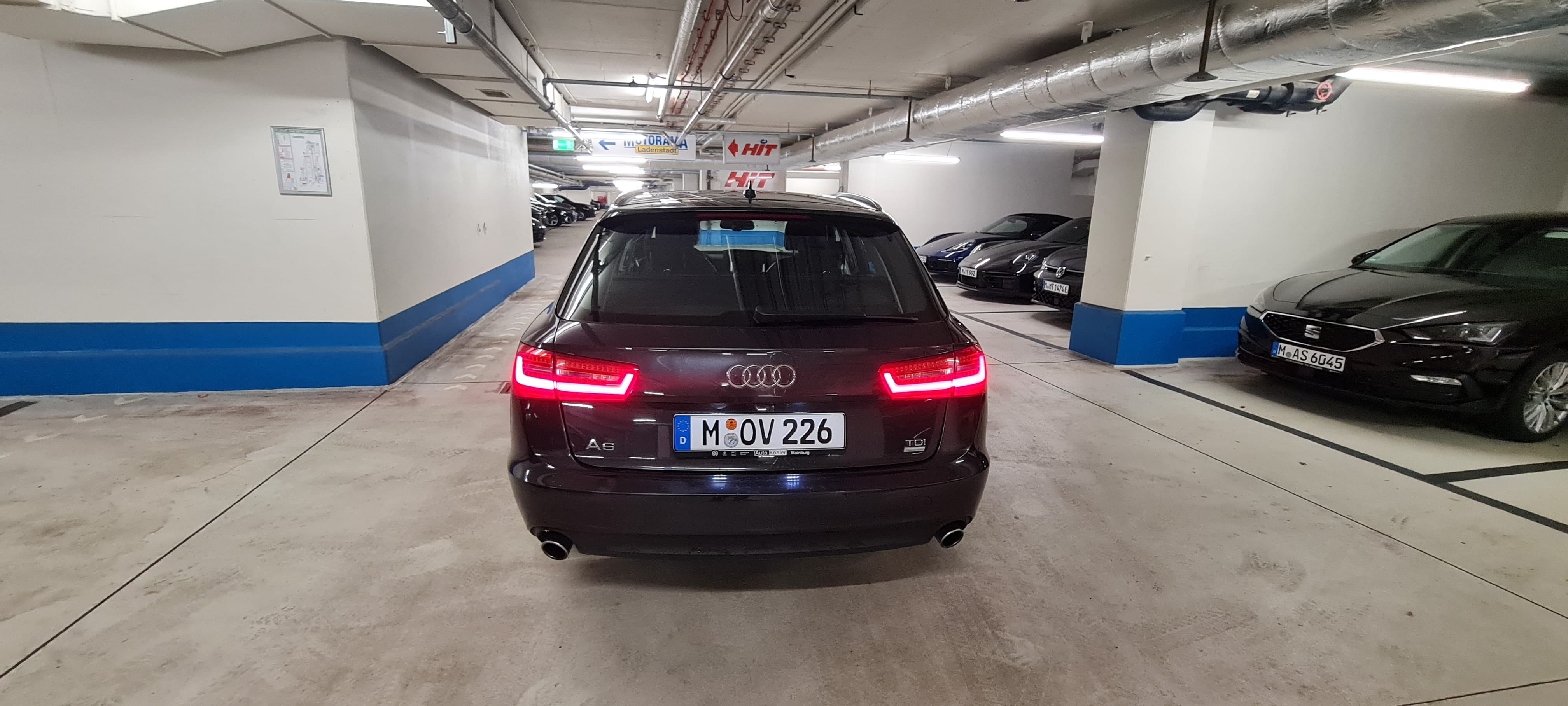 Audi A6 Avant mit Anhängerkupplung