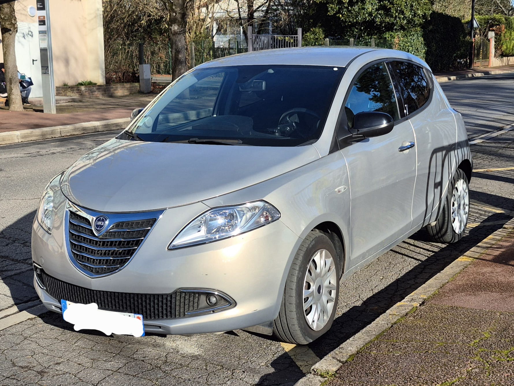 Lancia Ypsilon