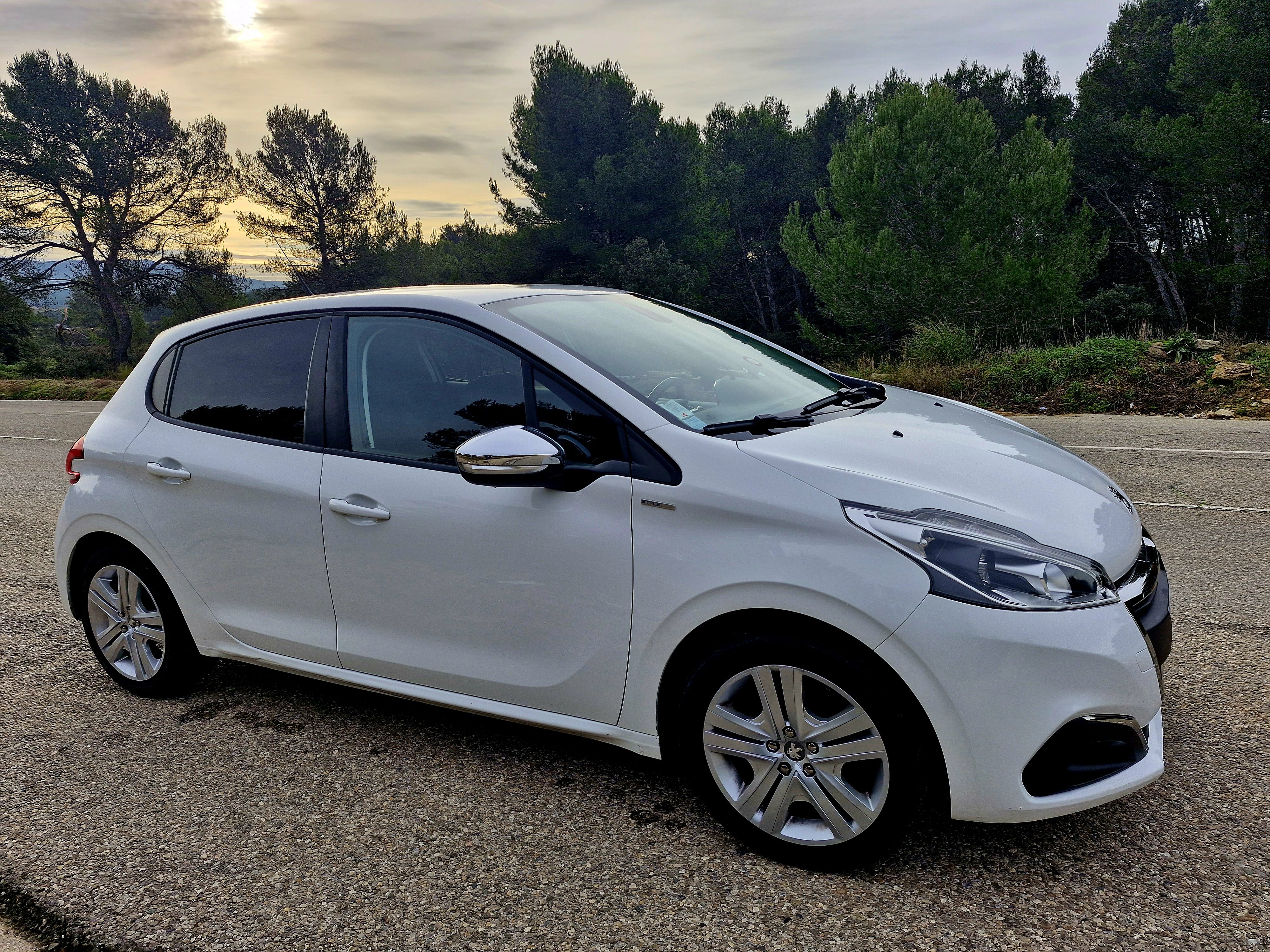 Peugeot 208 with Snow chains