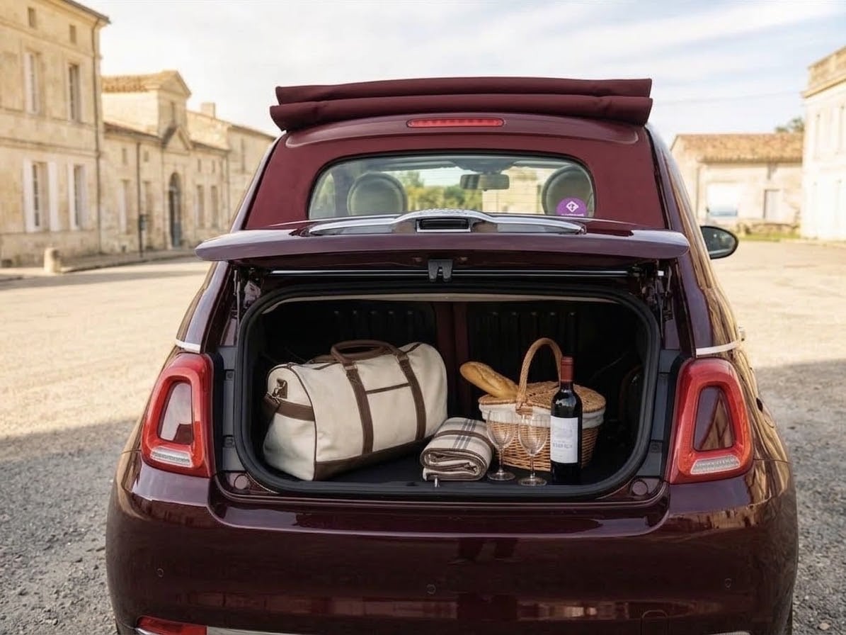 Fiat 500 C  Partez à l’aventure avec notre Fiat 500 Cab – Style, Confort et Liberté à Bordeaux