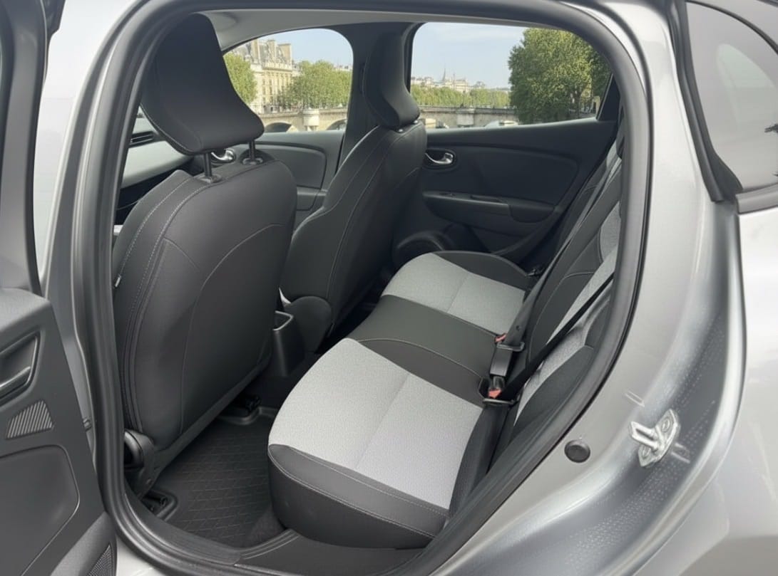 Renault Clio V Phase 2 Tce 90 avec Apple CarPlay