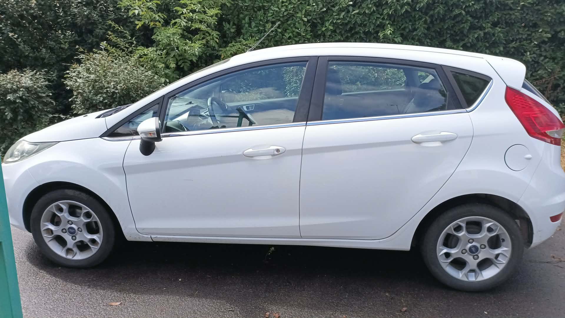 Ford Fiesta avec Climatisation