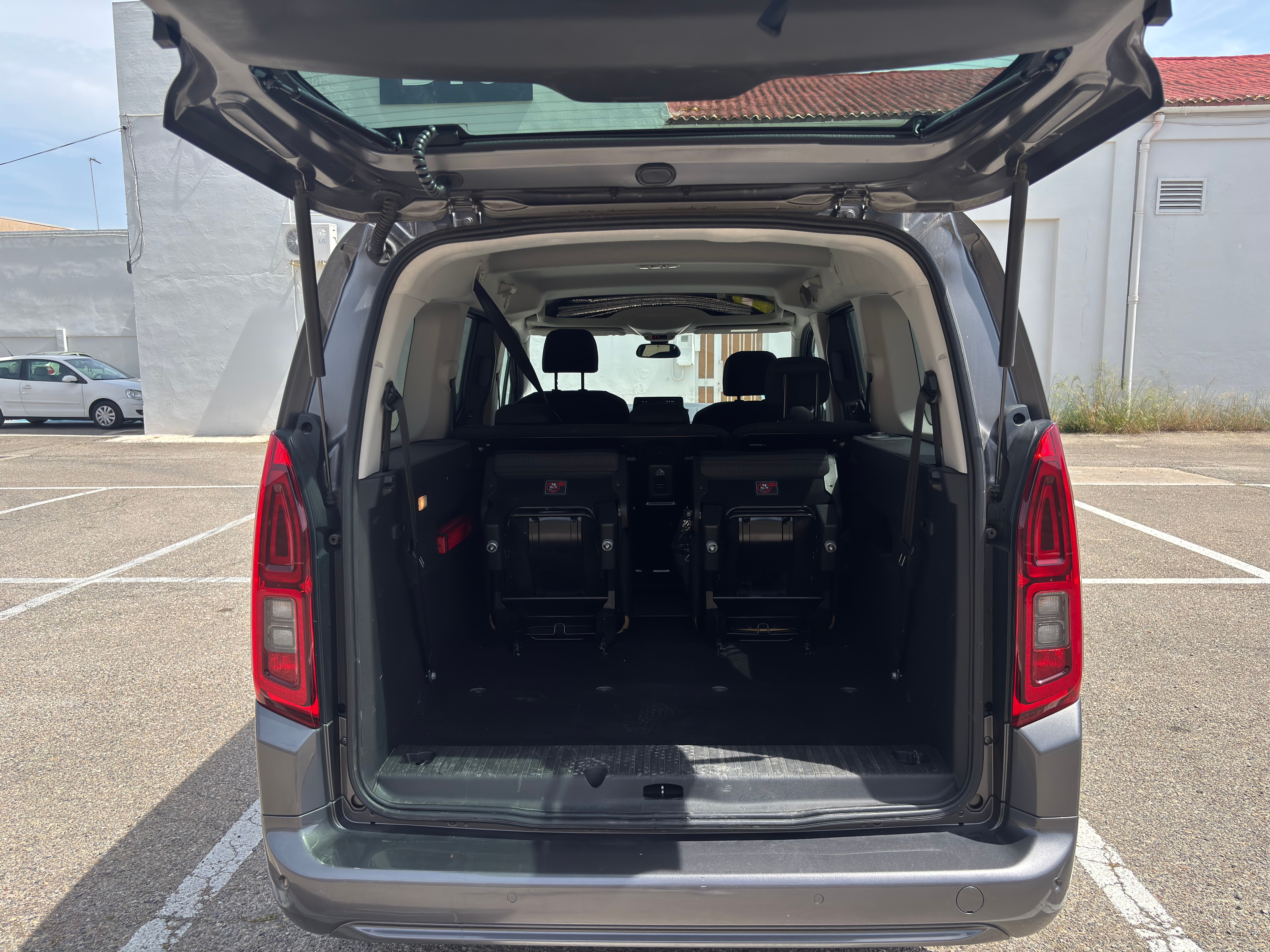 Opel Combo Life con Cámara de marcha atrás