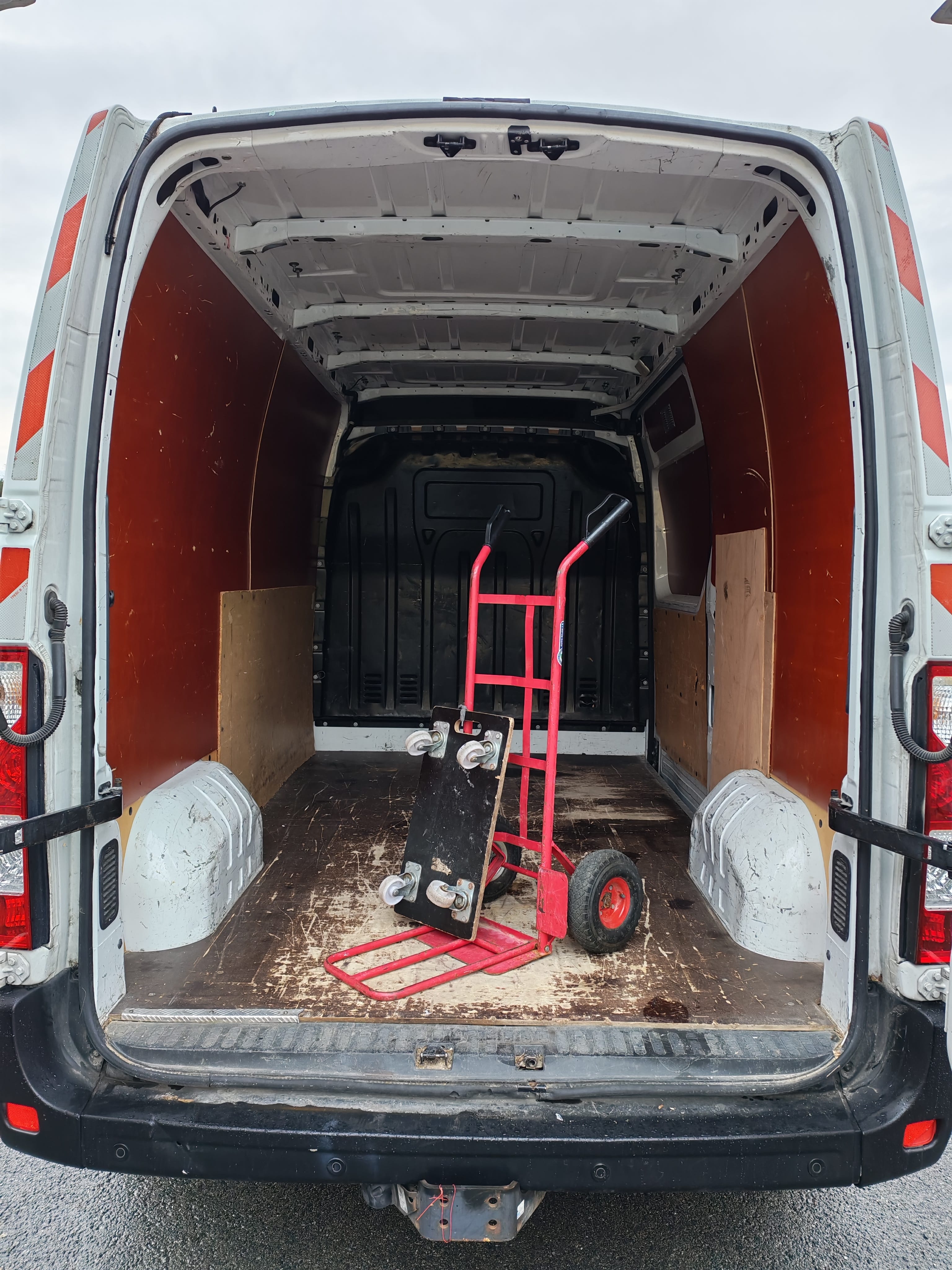 Renault Master 2.3 dci 12m3
