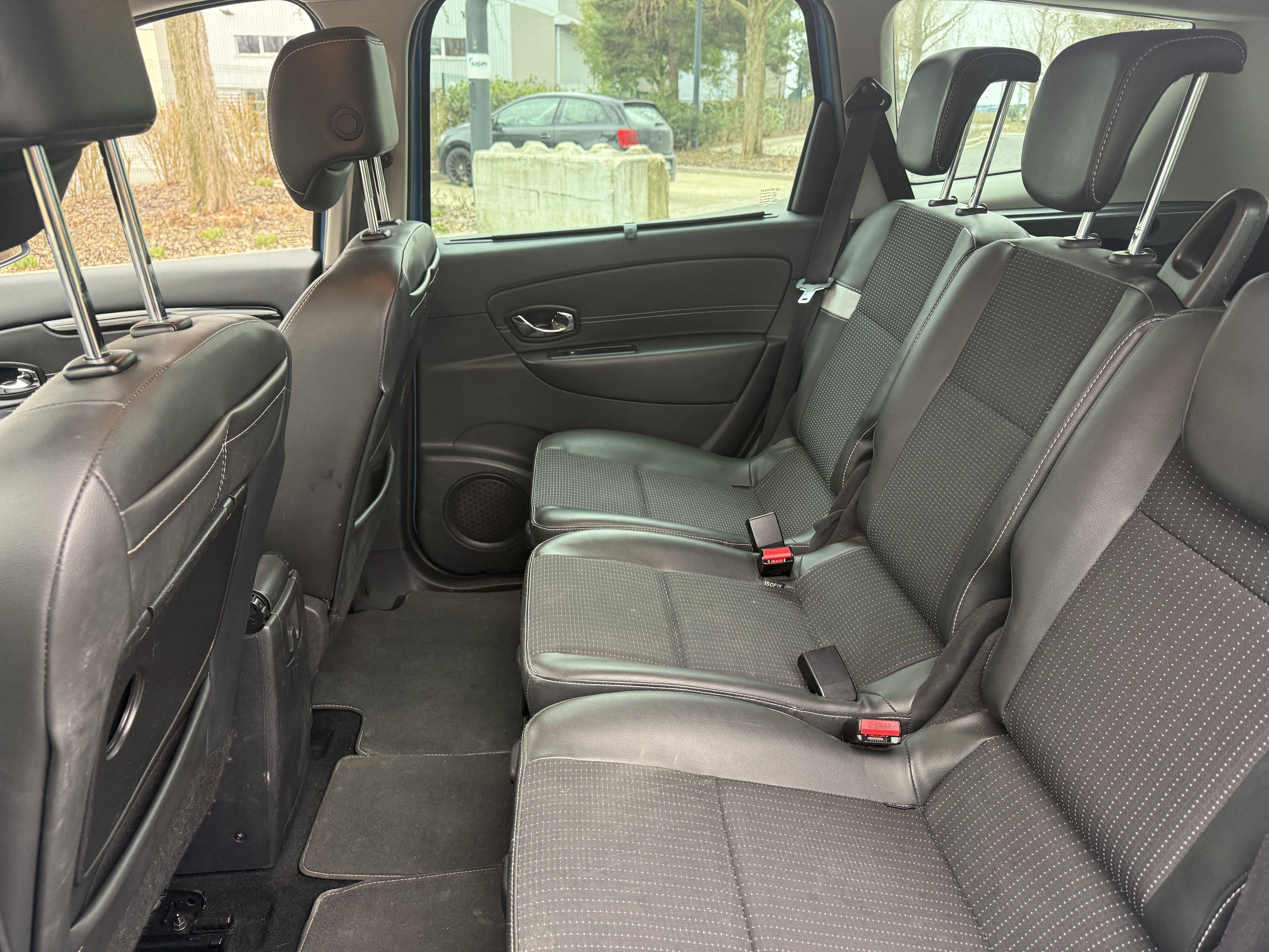 Renault Grand Scenic avec Chaines