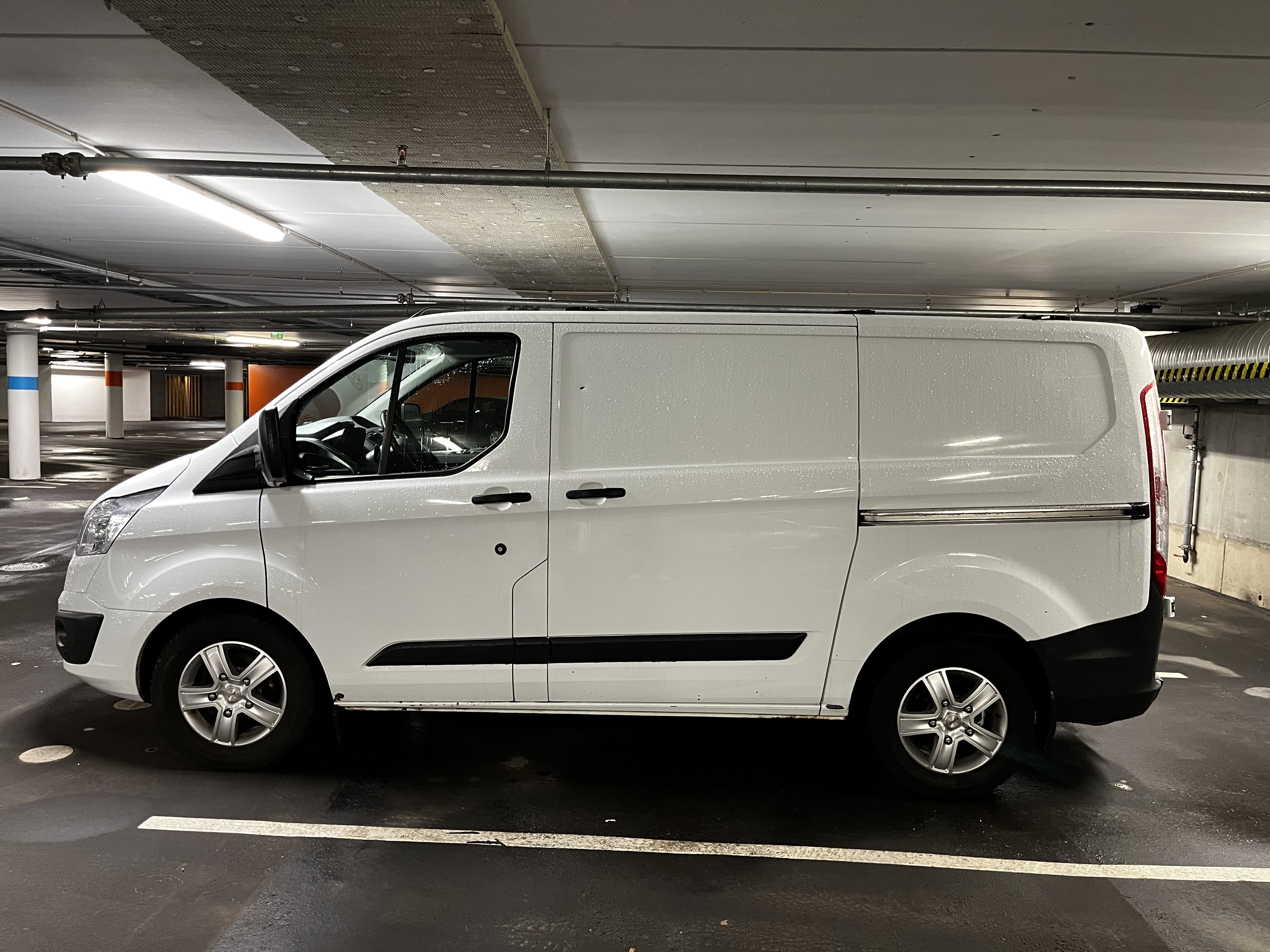 Ford Transit Custom Varebil with Air conditioning