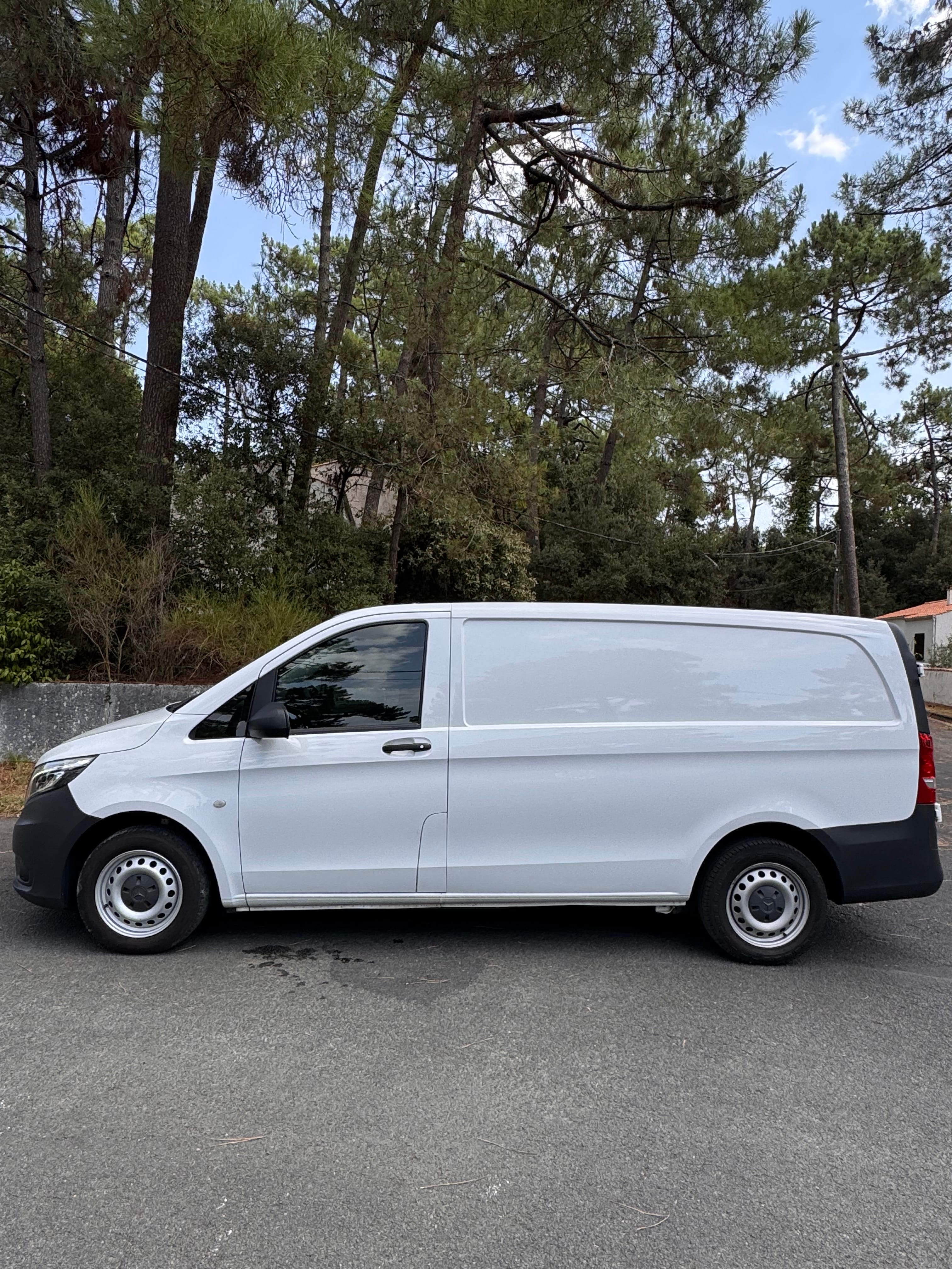 Mercedes-Benz Vito avec Climatisation