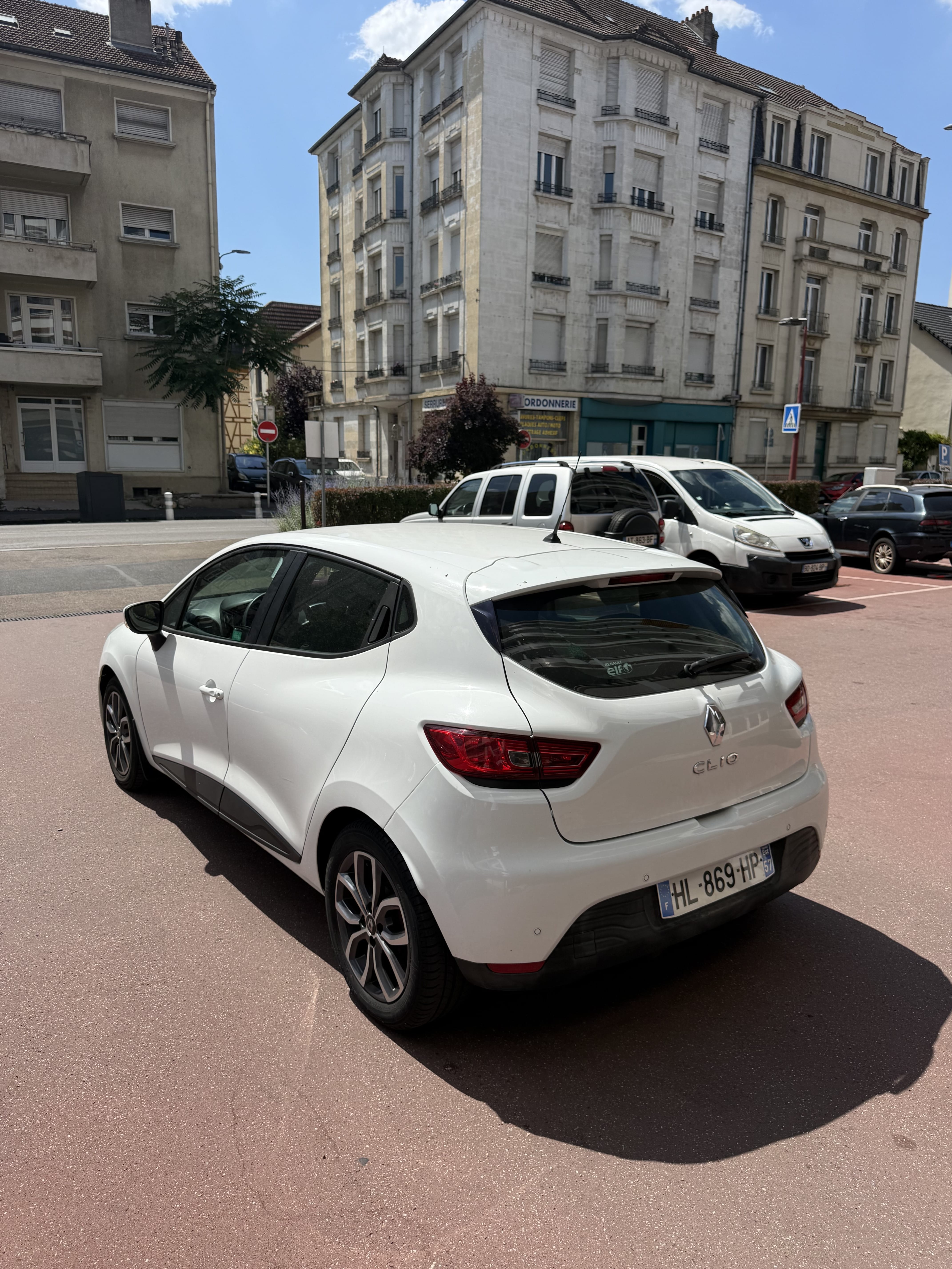 Renault Clio avec Régulateur de vitesse