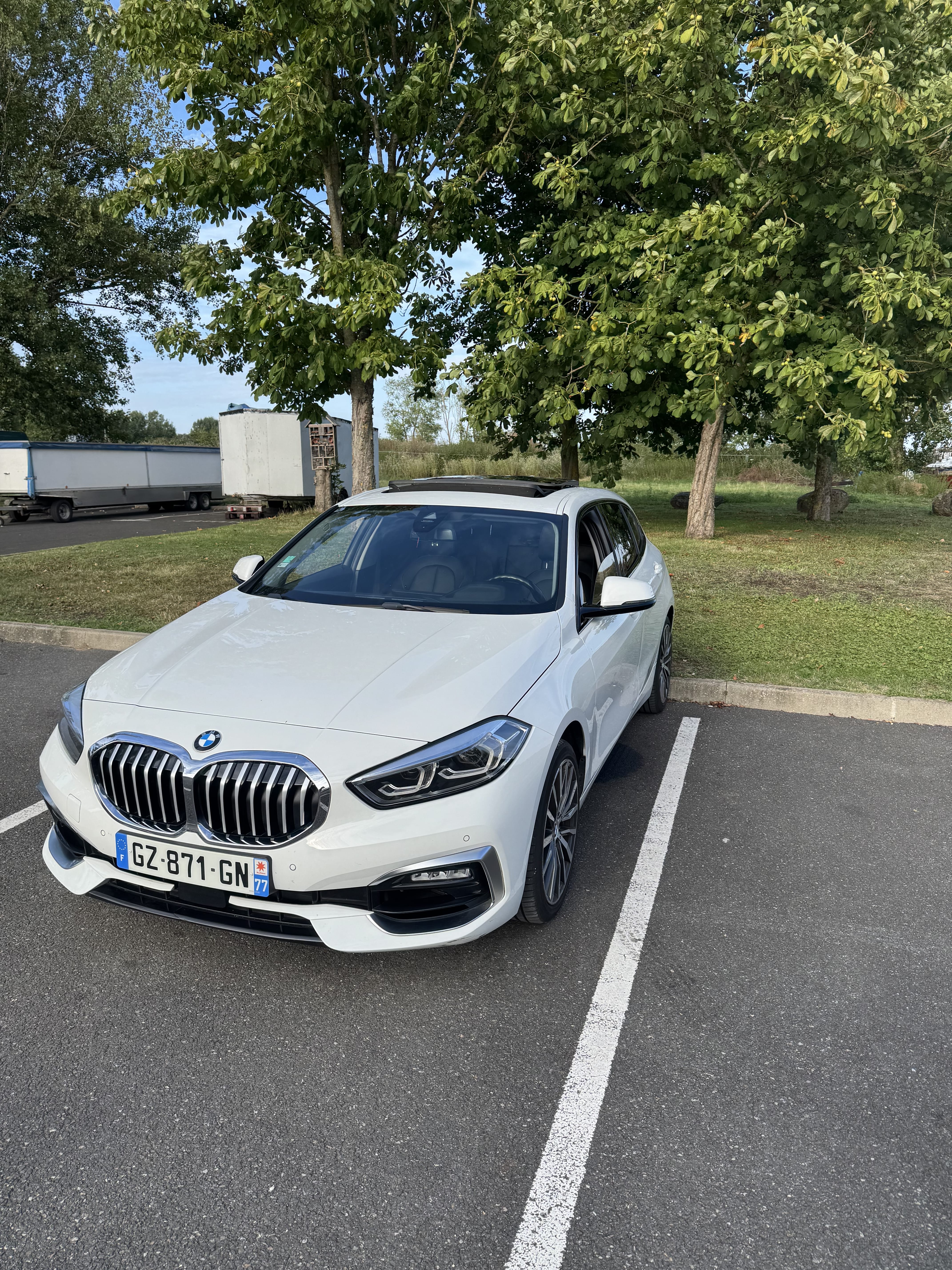 BMW Série 1, 2021, Essence 95, automatique