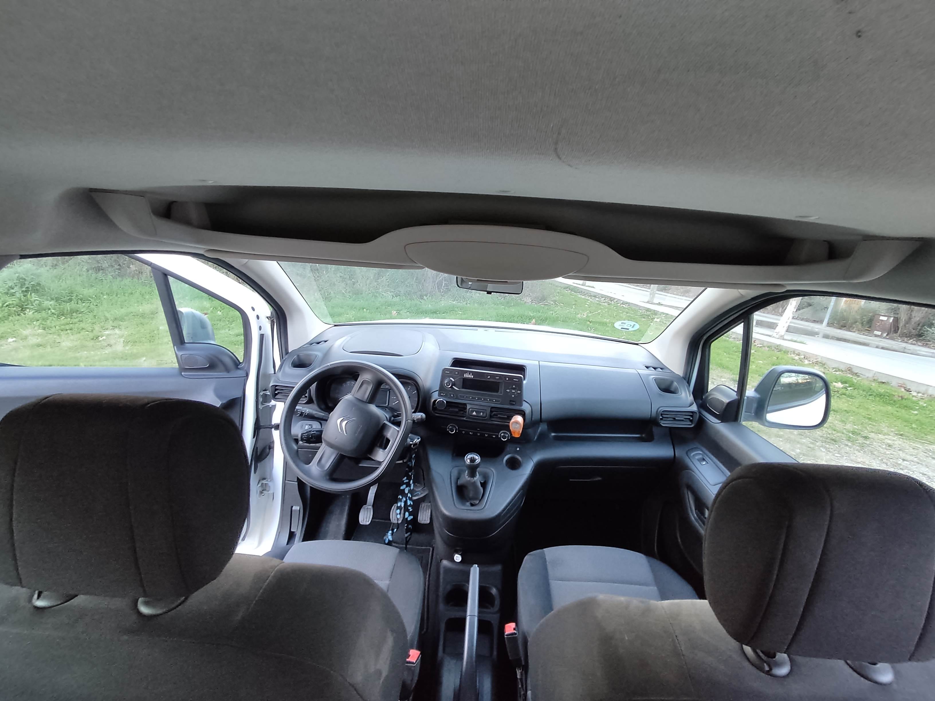 Citroen Berlingo Multispace con Silla infantil