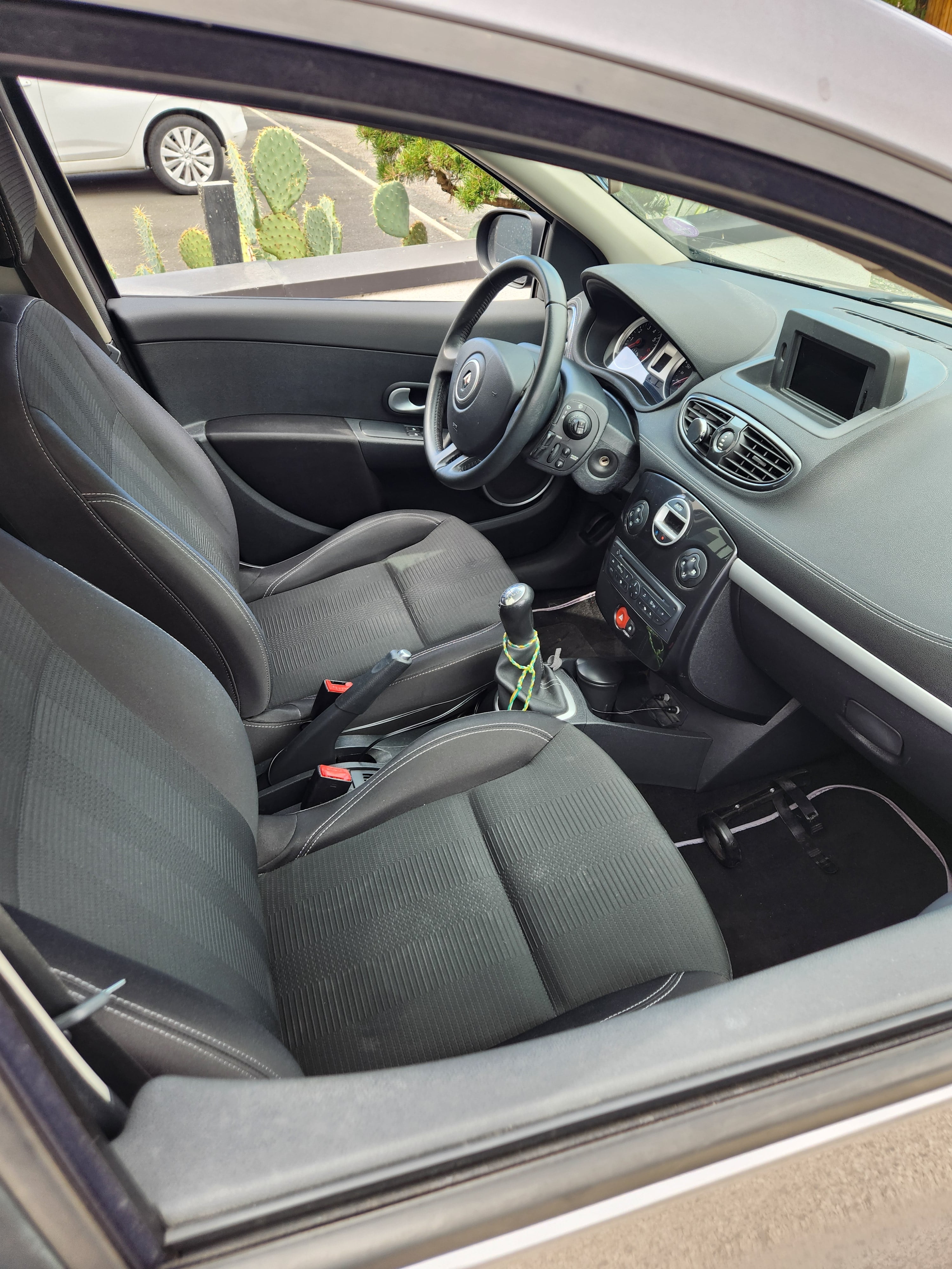 Renault Clio con Radio 