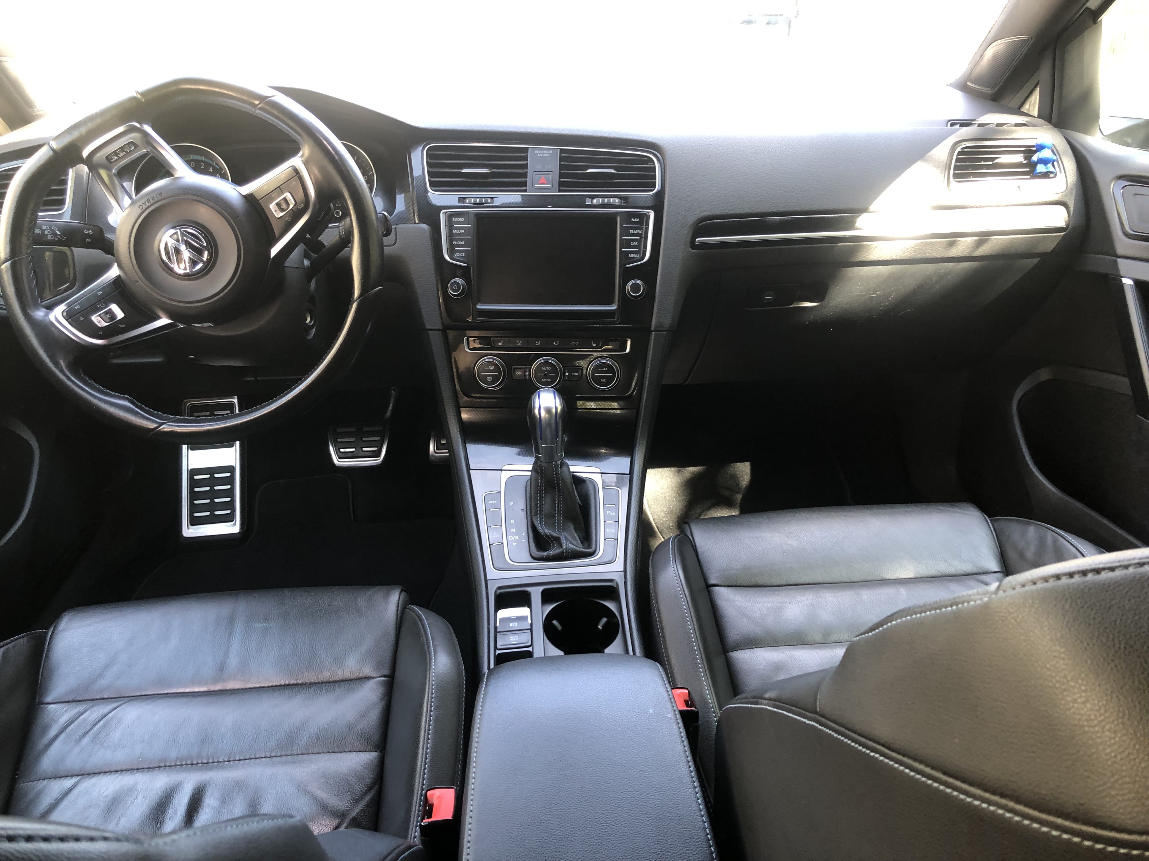 Volkswagen Golf GTE Hybride rechargeable avec Régulateur de vitesse