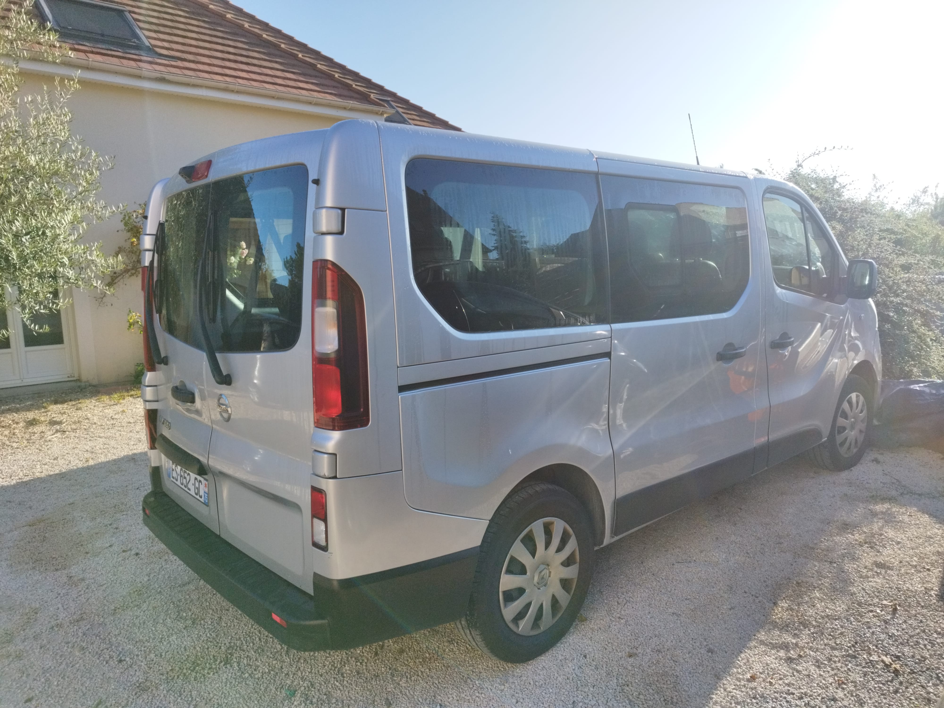 Nissan NV300 Minibus avec Régulateur de vitesse