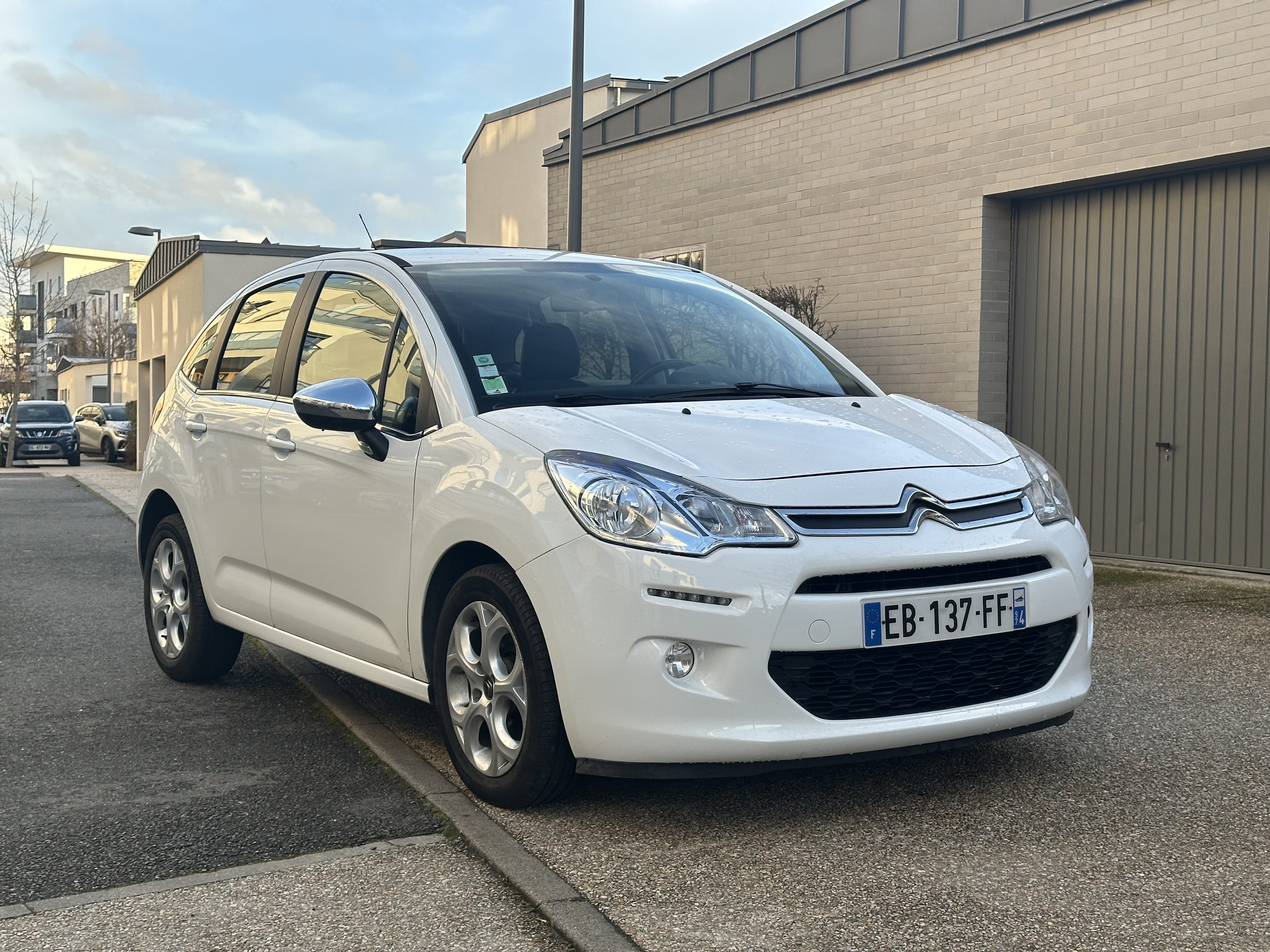 Citroen C3 avec CarPlay / Android Auto, 2016, Essence 98
