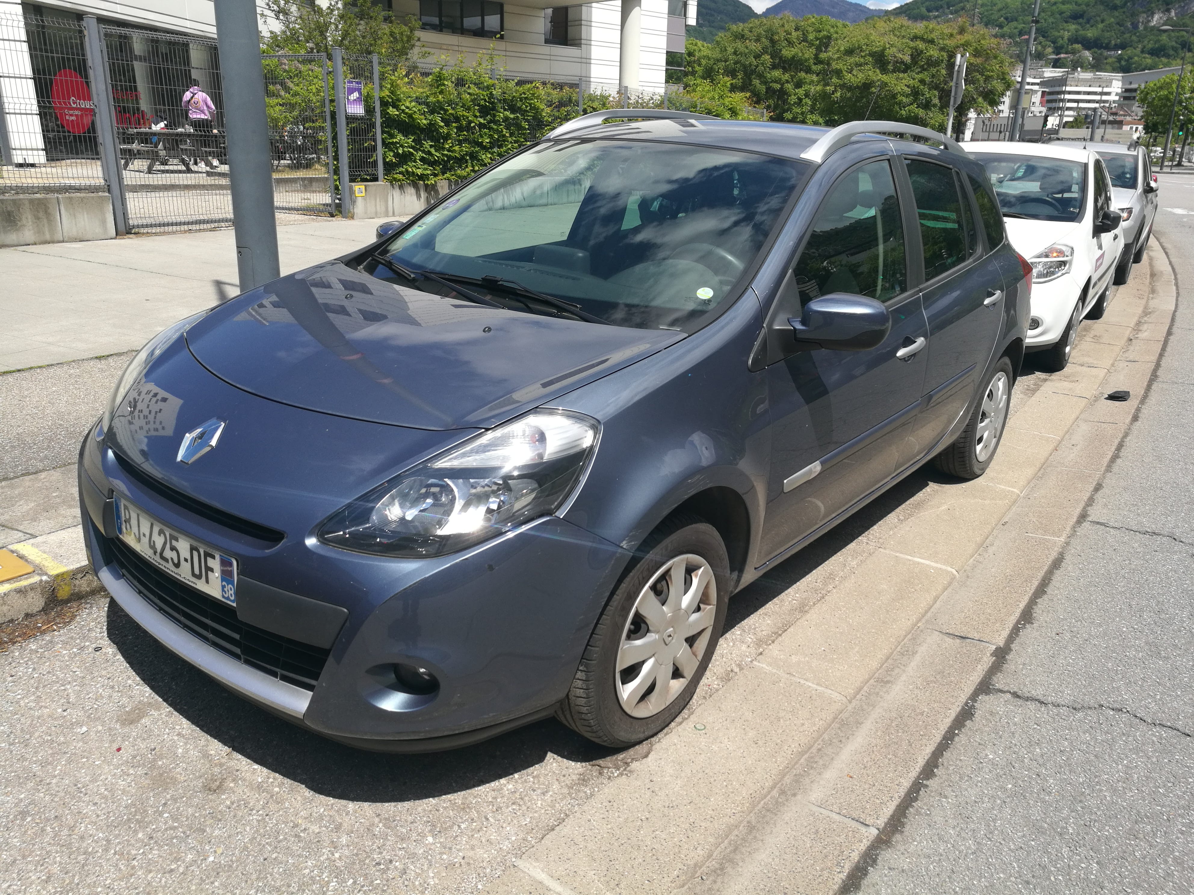 Renault Clio Estate, 2011, Essence 95