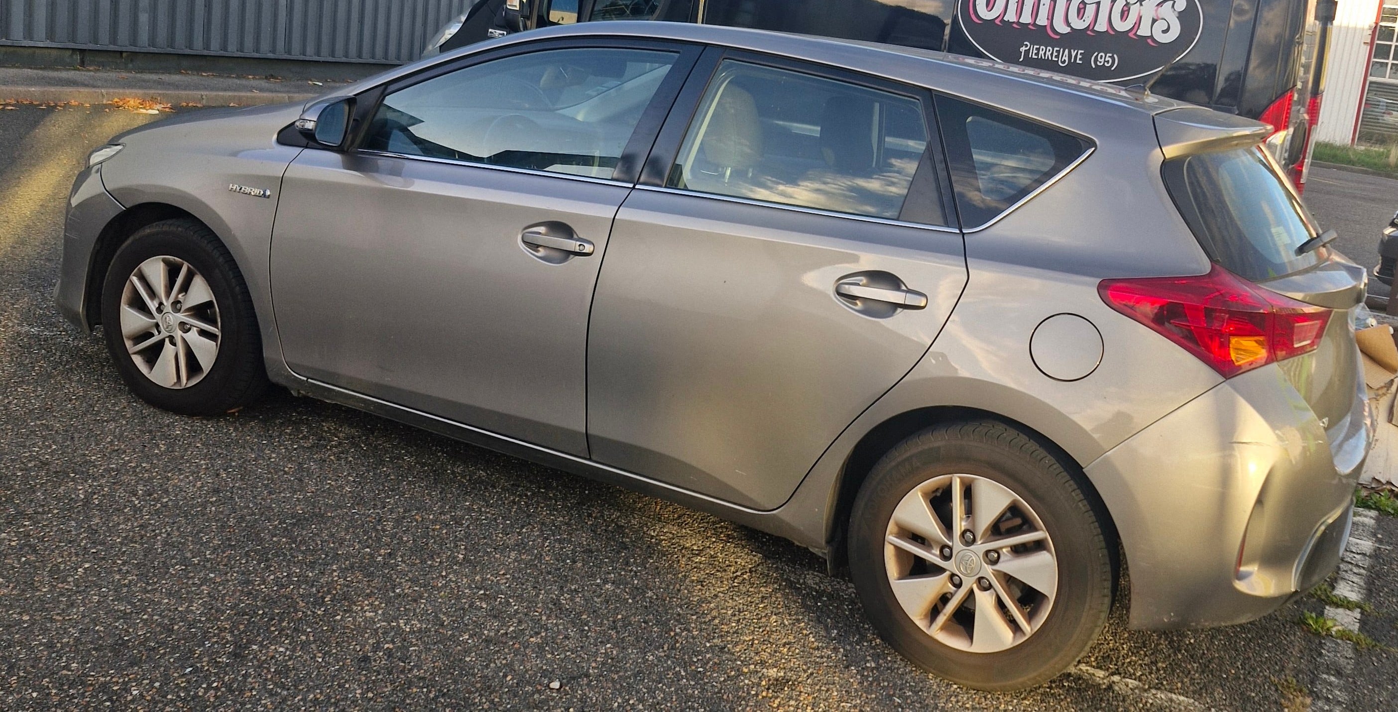 Toyota Auris, 2014, Essence 95, automatique