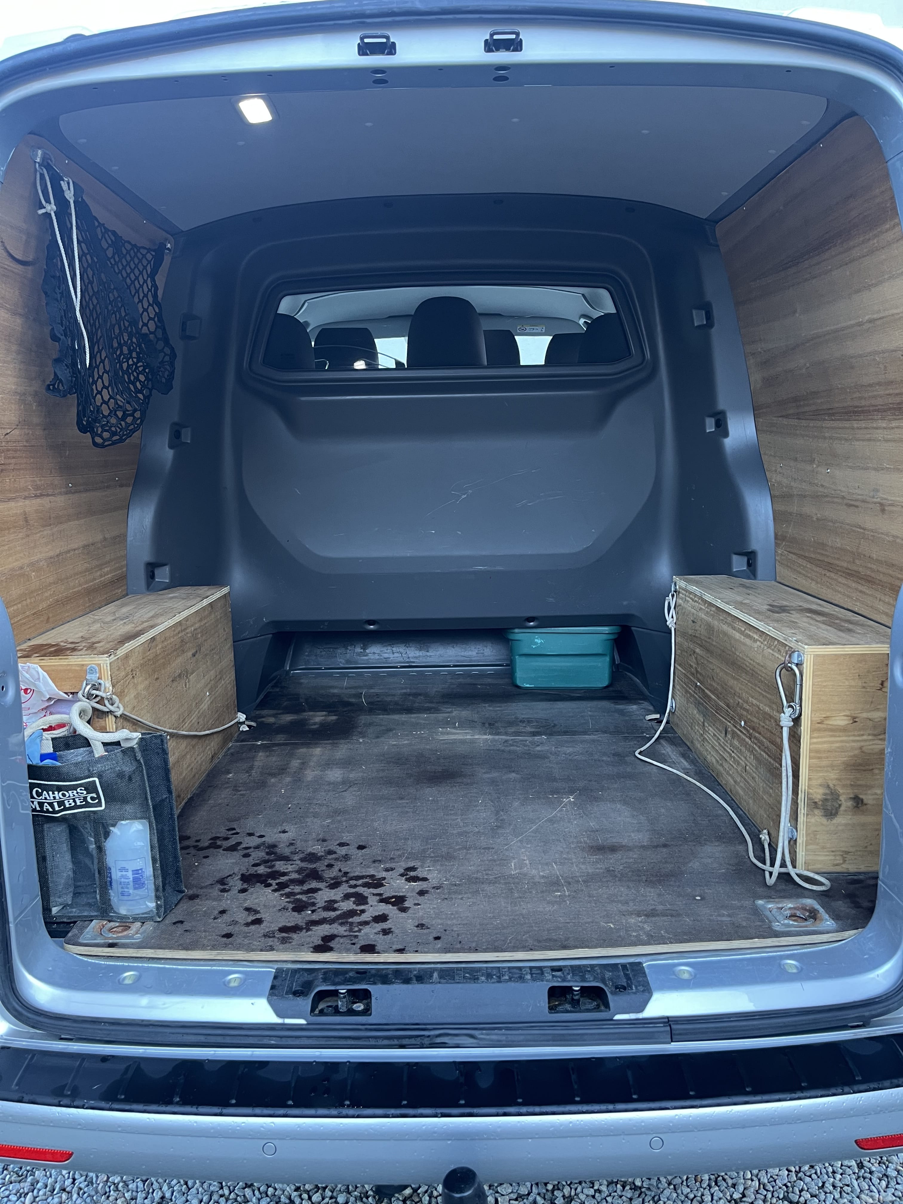 Volkswagen Transporter 6.1 Business Line avec Attelage