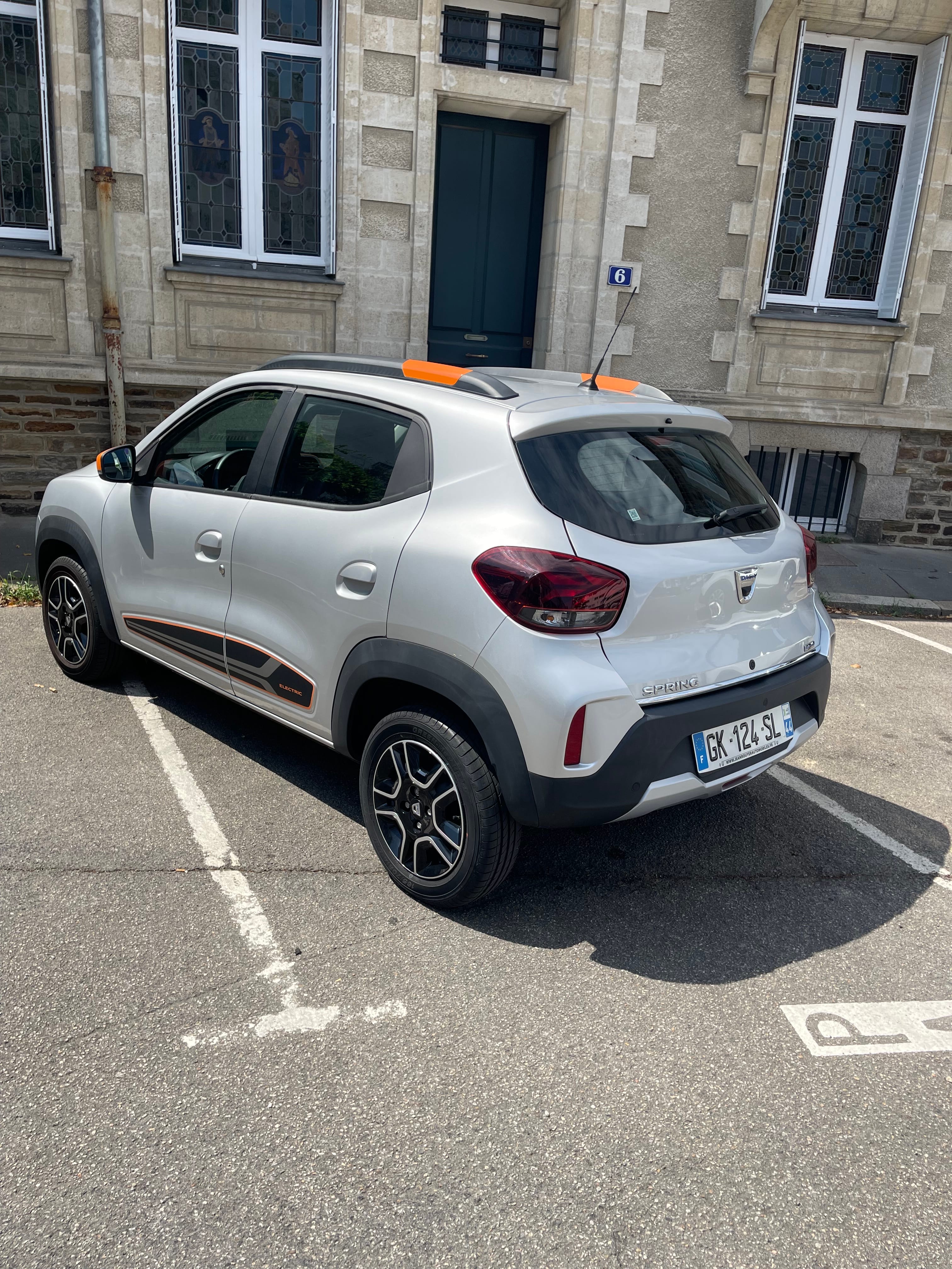 Dacia Spring avec Caméra de recul