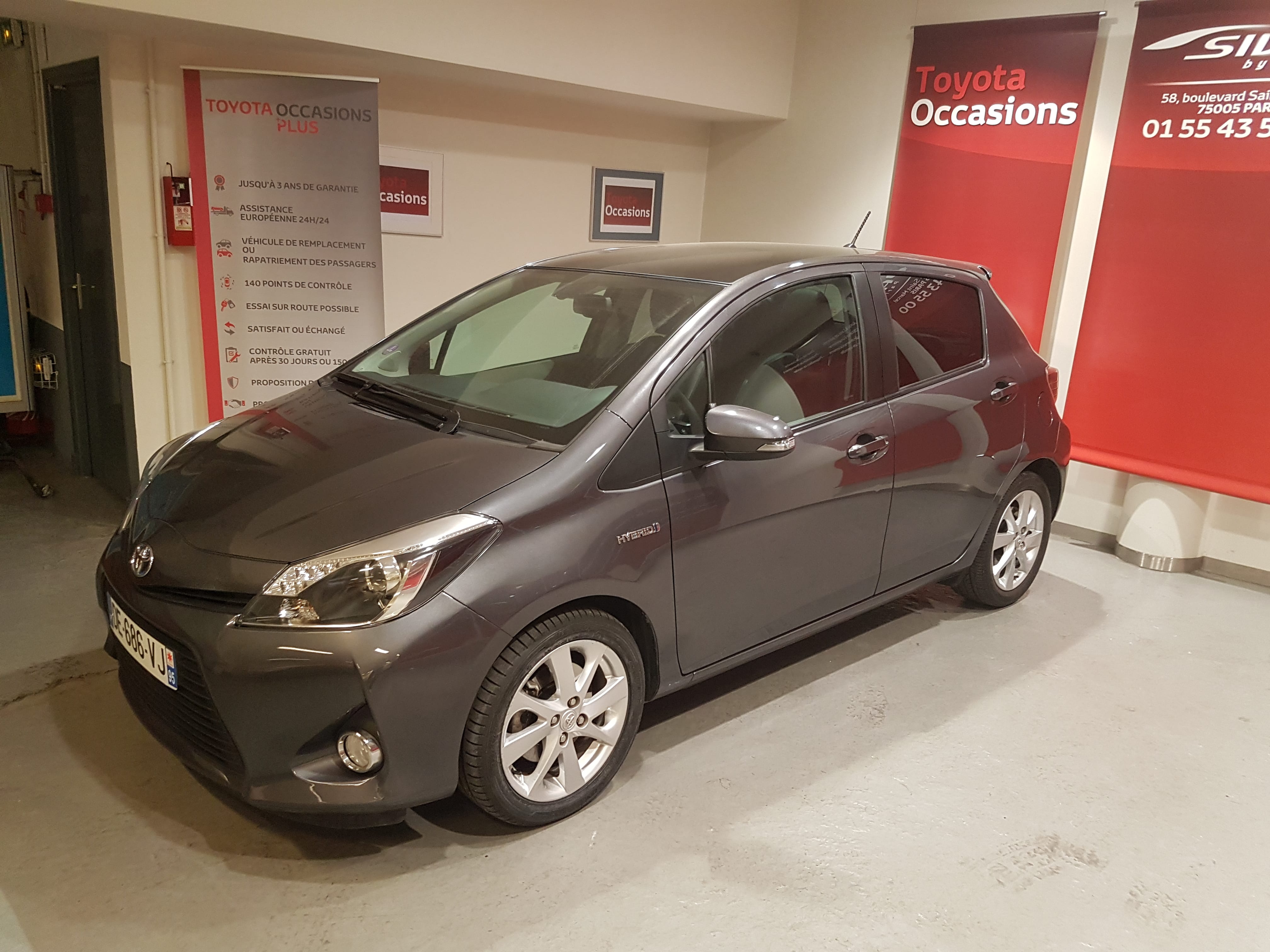 Toyota Yaris Hybride Toit panoramique impeccable, 2014, Essence 95 / Électrique (hybride), automatique