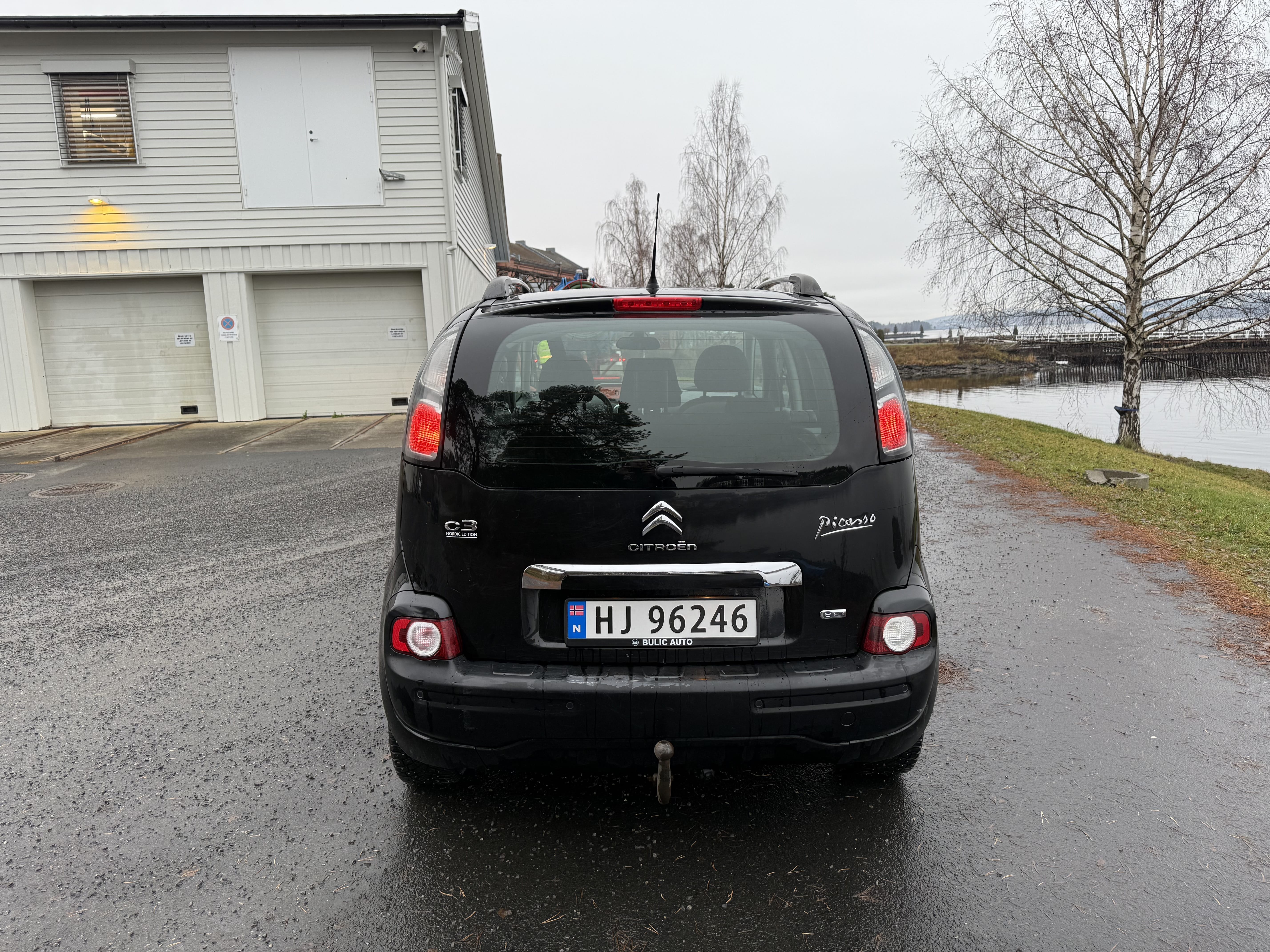 Citroen C3 Picasso Automat - Gratis parkering with Bluetooth audio