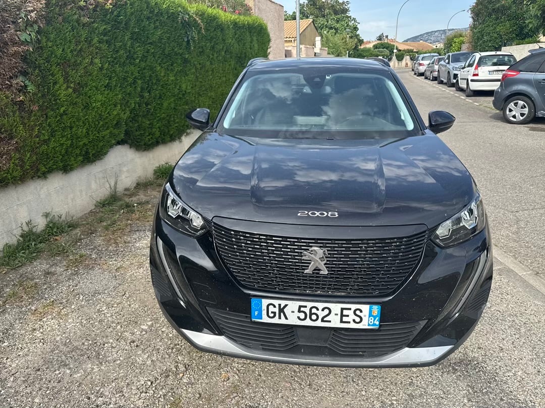 Peugeot e-2008, 2022, Électrique, automatique
