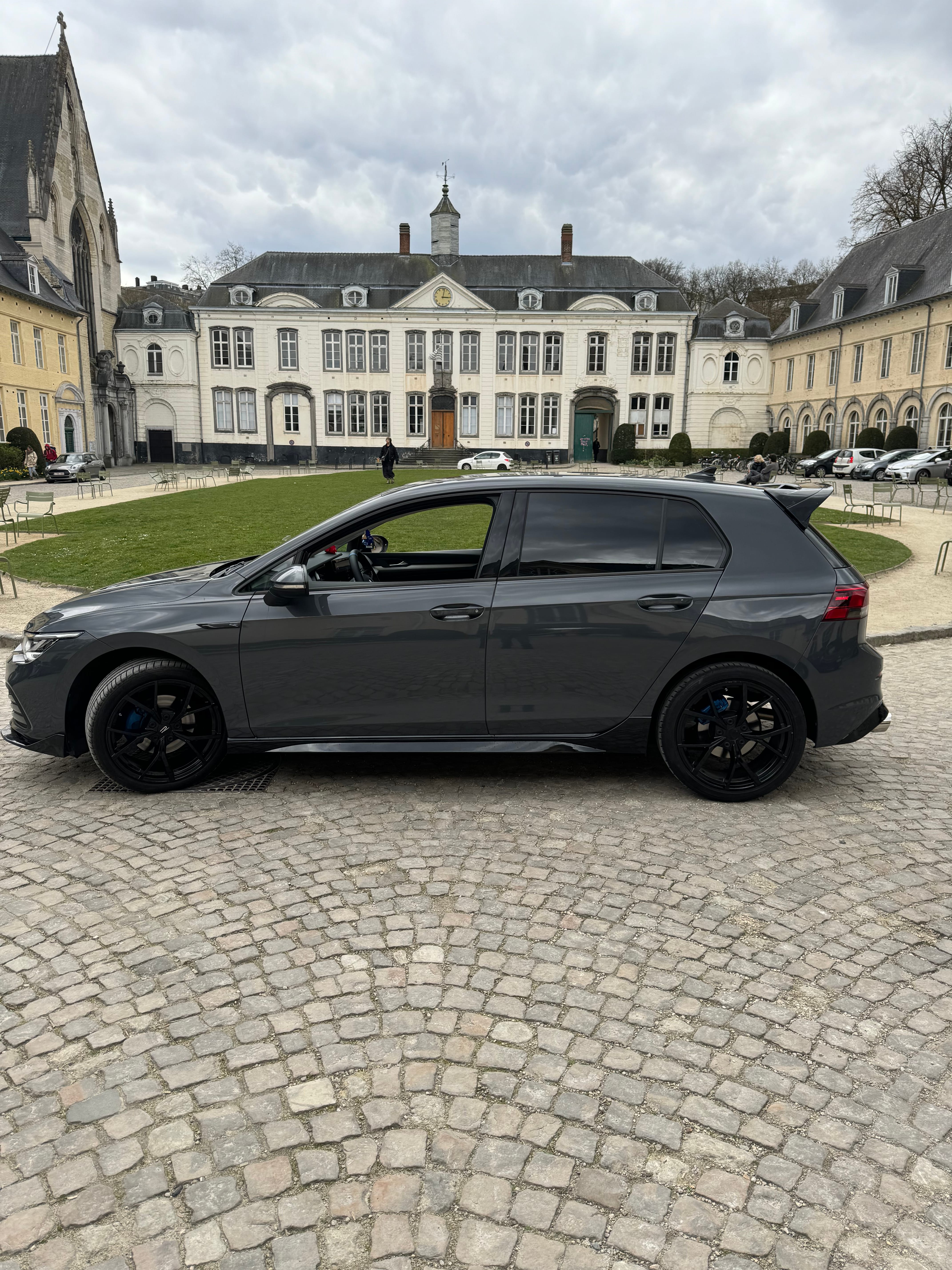 Volkswagen Golf met GPS