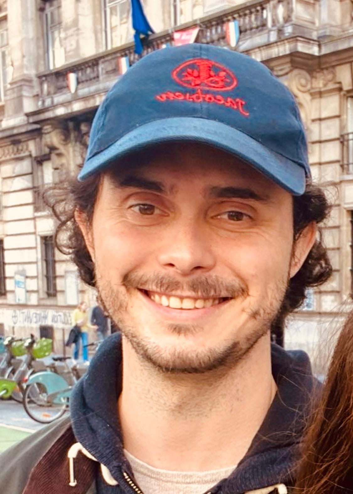 Gustavo